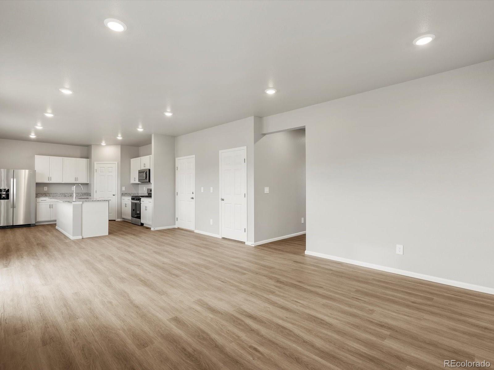 MLS Image #5 for 4631  sunsplash way,johnstown, Colorado