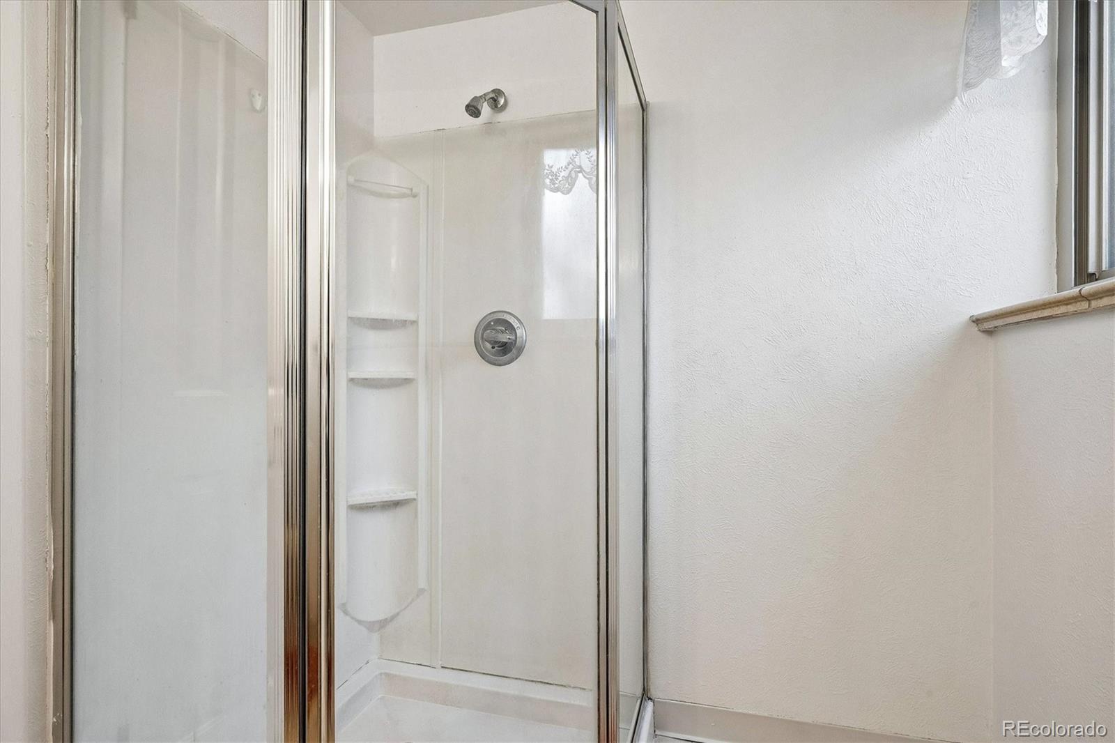 MLS Image #20 for 11110 w 60th avenue,arvada, Colorado