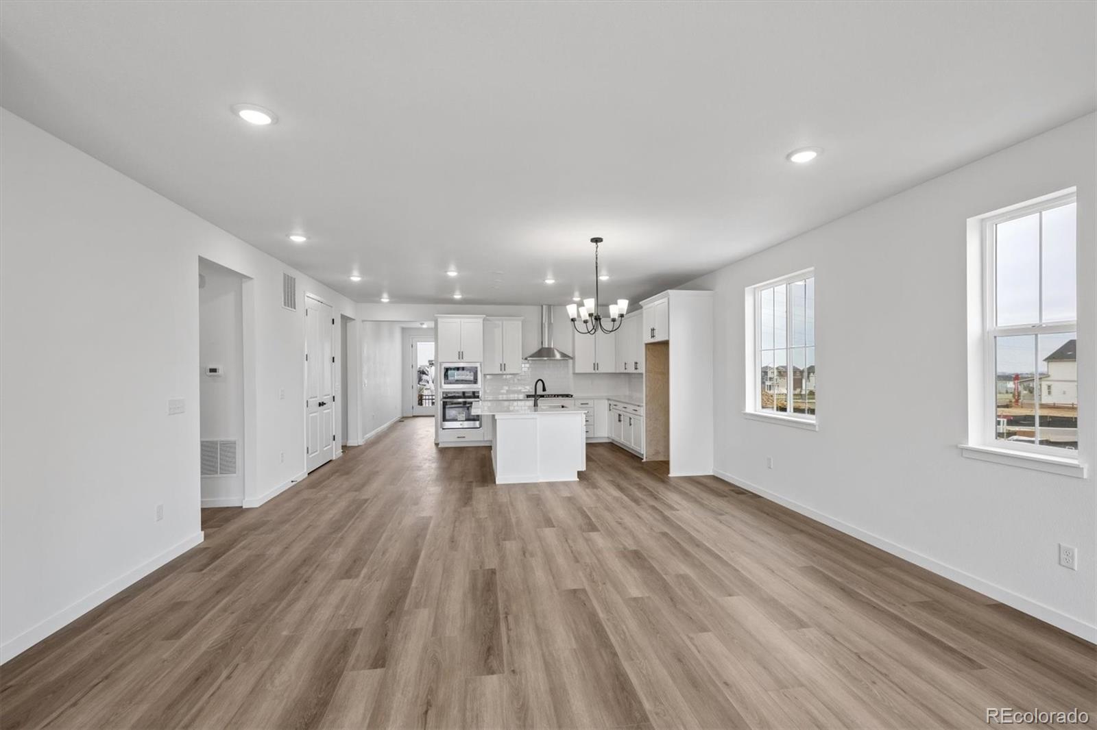 MLS Image #10 for 2122 s irvington street,aurora, Colorado