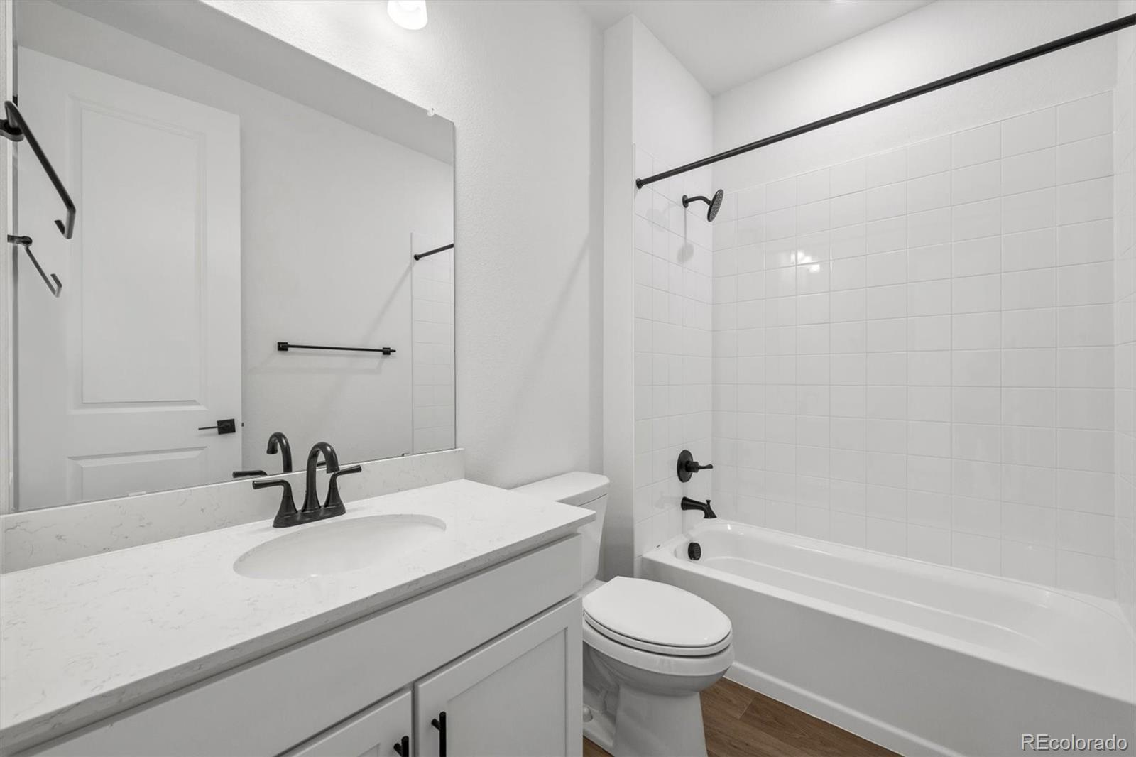 MLS Image #3 for 2122 s irvington street,aurora, Colorado