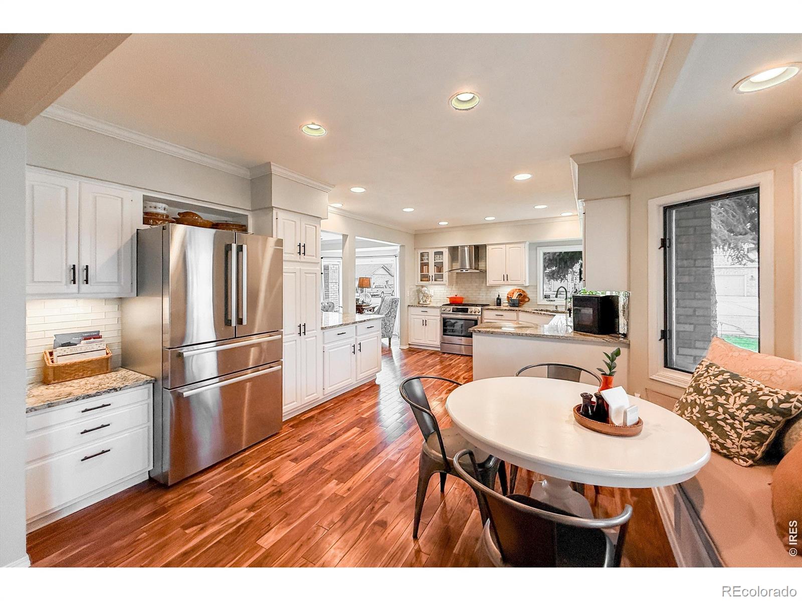 MLS Image #11 for 1204  twin peaks circle,longmont, Colorado
