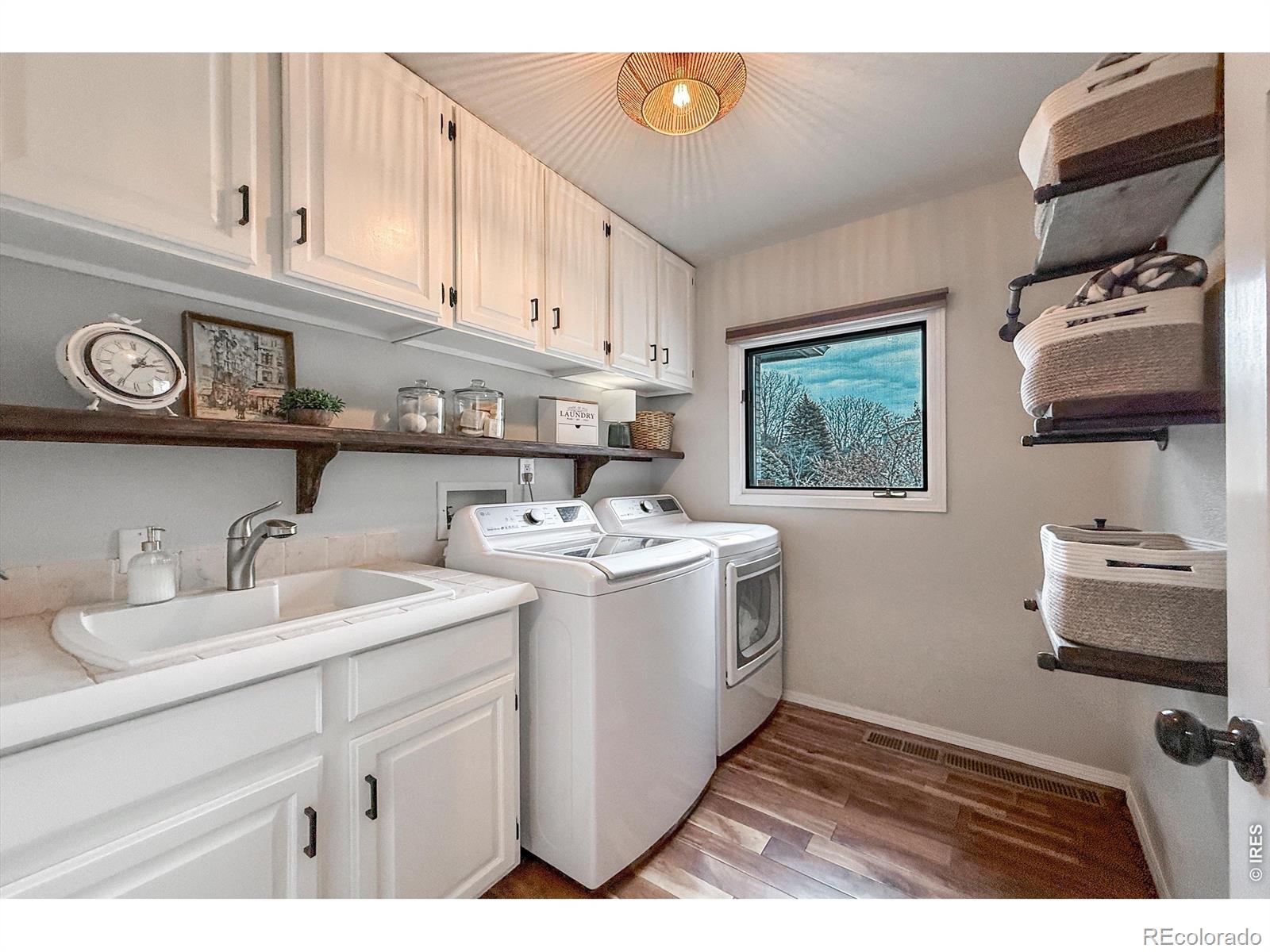 MLS Image #13 for 1204  twin peaks circle,longmont, Colorado