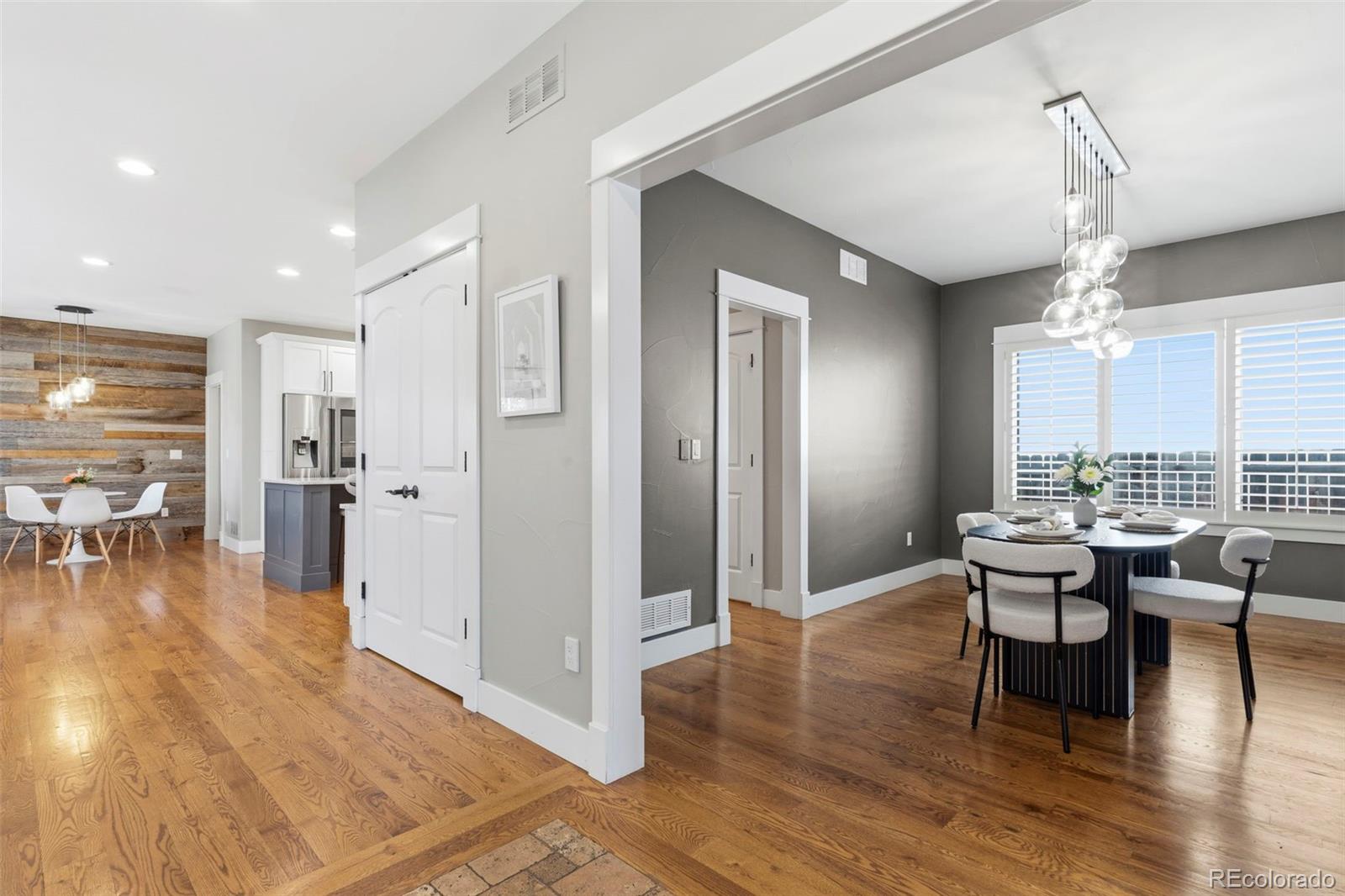 MLS Image #14 for 1641 s madison street,denver, Colorado