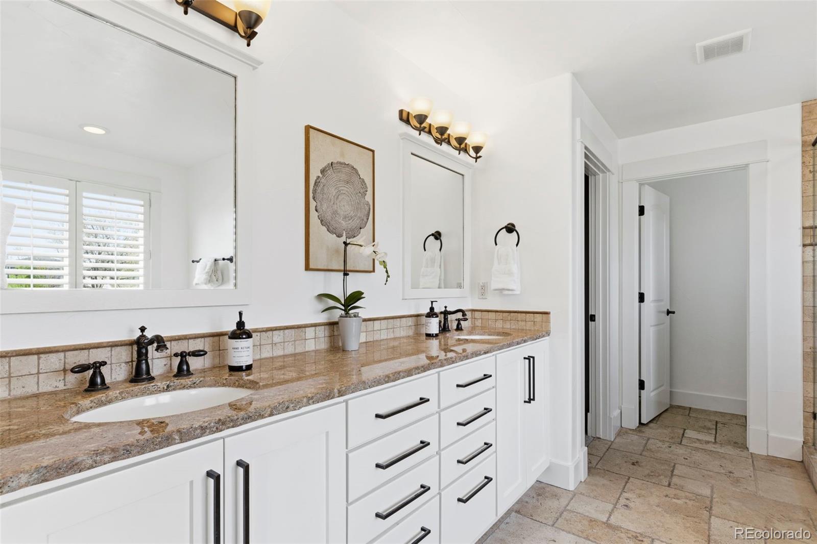MLS Image #31 for 1641 s madison street,denver, Colorado