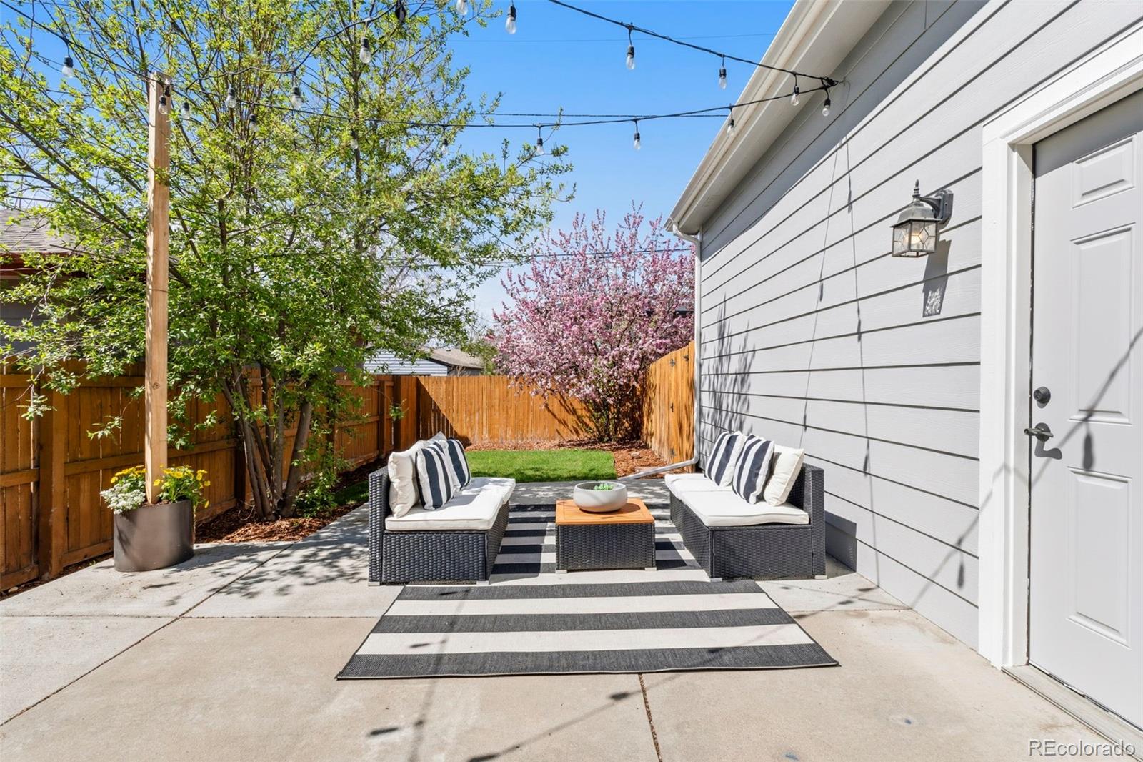 MLS Image #45 for 1641 s madison street,denver, Colorado