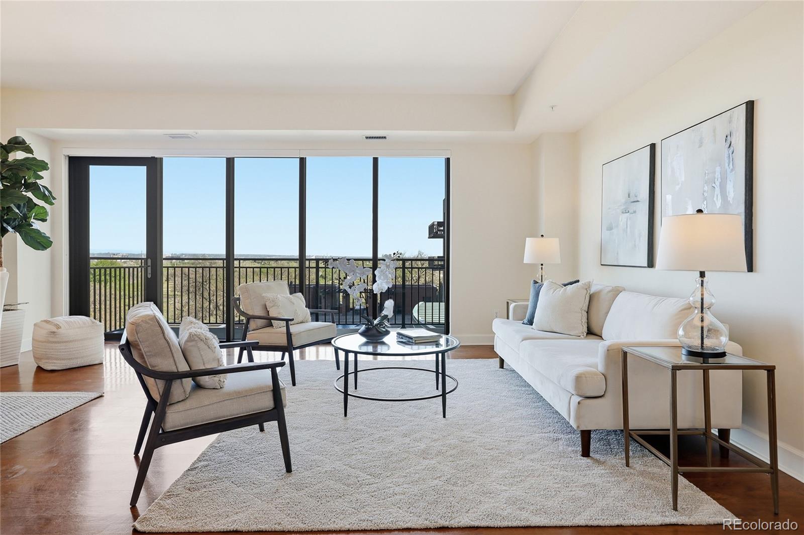 MLS Image #10 for 1650  fillmore street 806,denver, Colorado