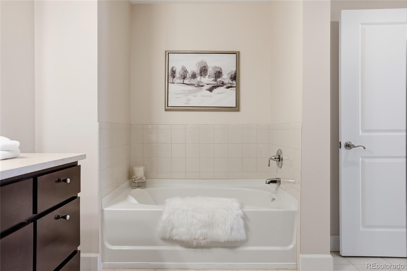 MLS Image #26 for 1650  fillmore street 806,denver, Colorado