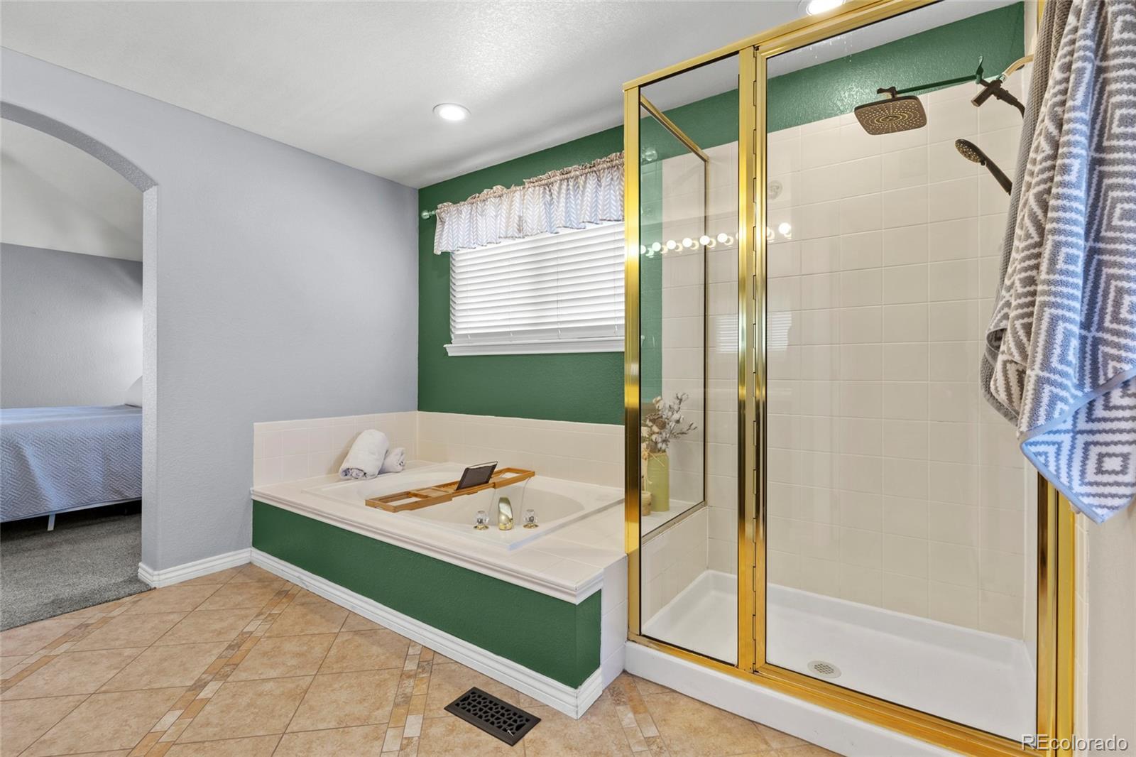 MLS Image #24 for 18145 e alamo drive,centennial, Colorado