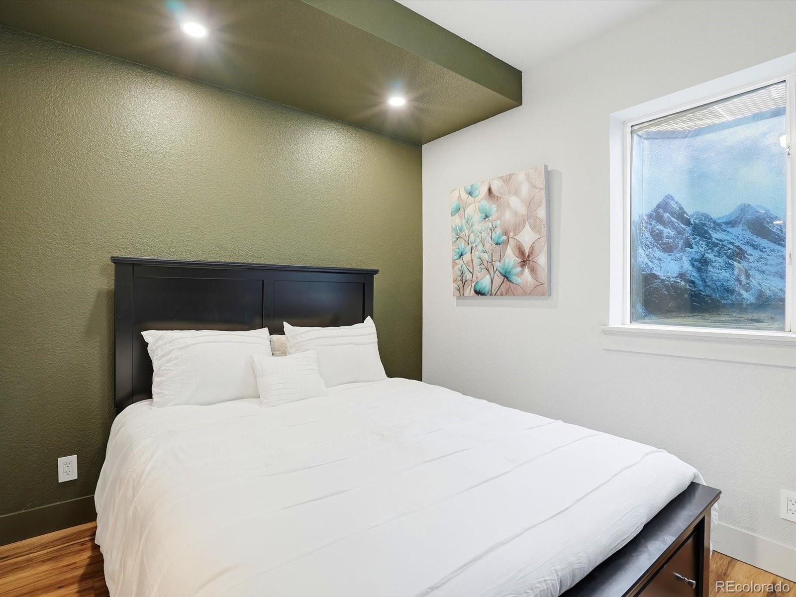 MLS Image #35 for 2626  gray wolf loop,broomfield, Colorado