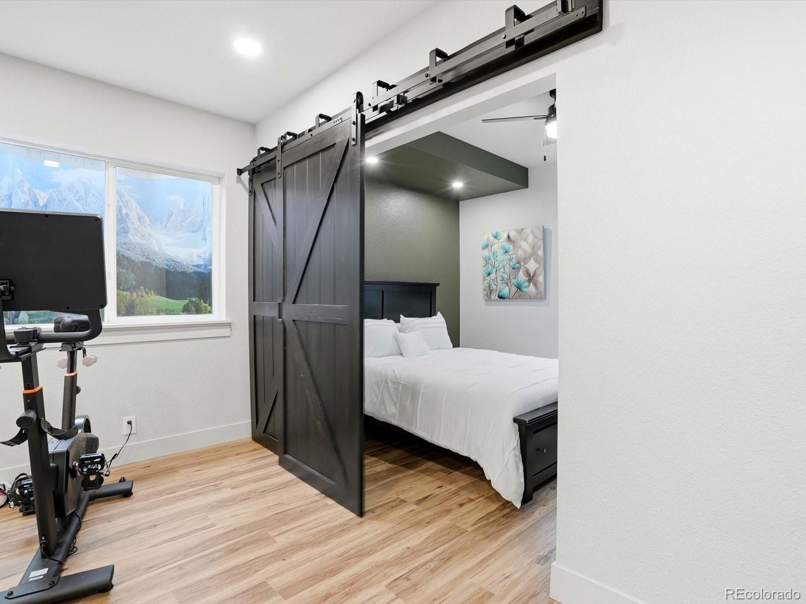 MLS Image #37 for 2626  gray wolf loop,broomfield, Colorado