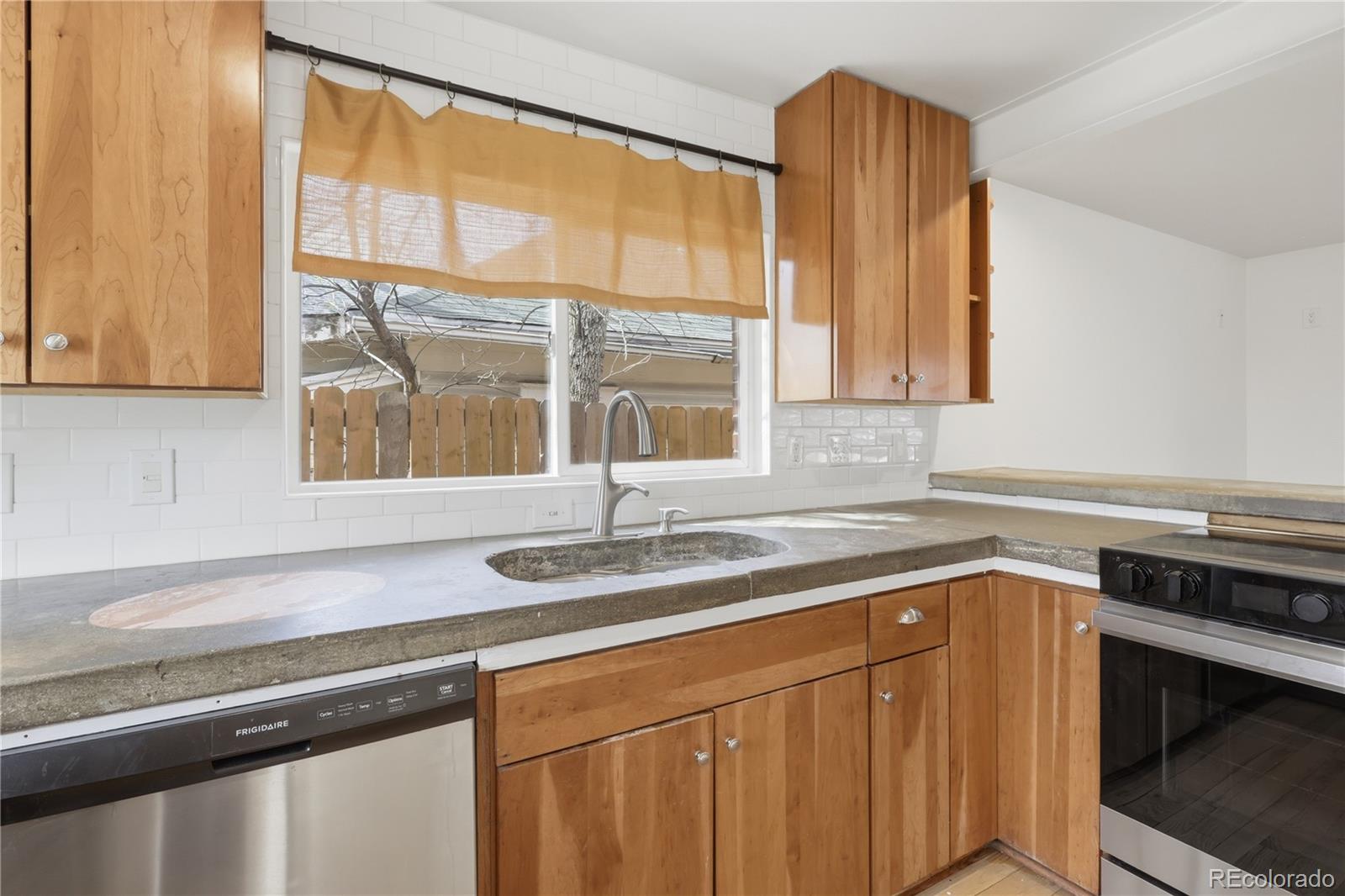 MLS Image #11 for 1364  dayton street,aurora, Colorado