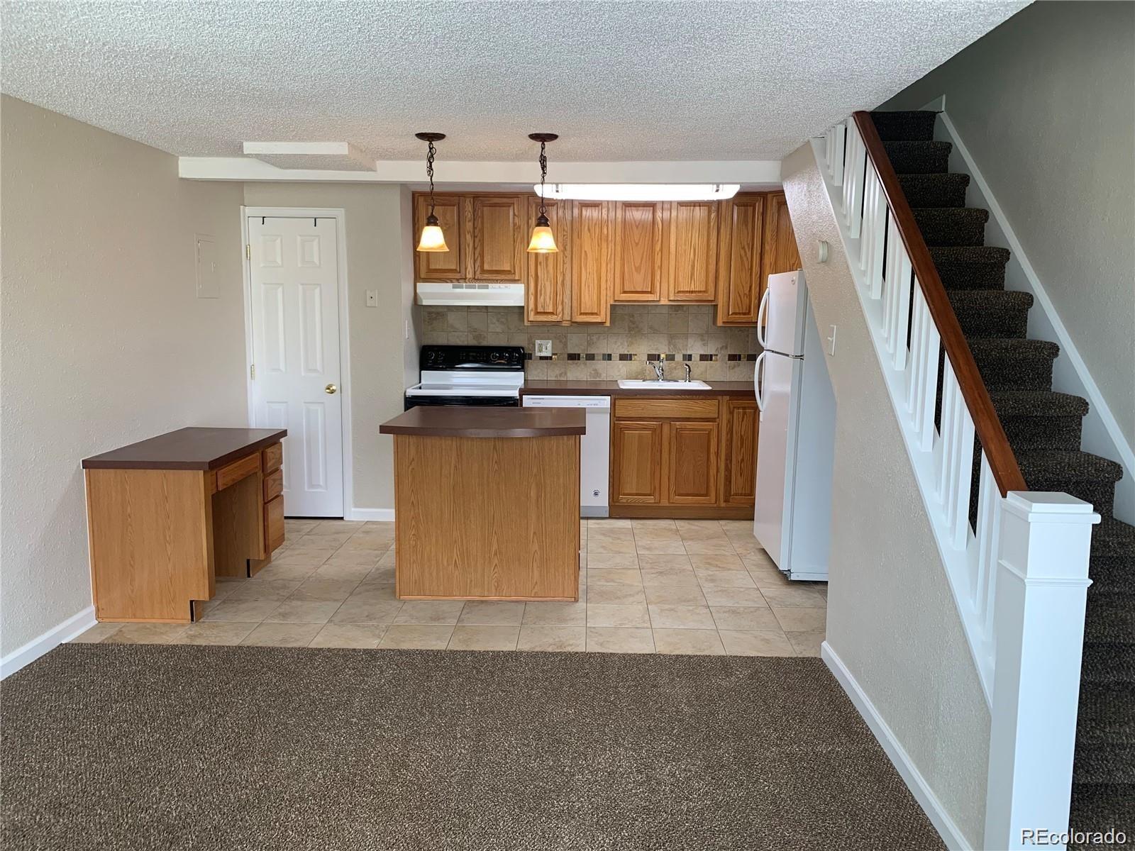 MLS Image #3 for 381 s estes street,lakewood, Colorado