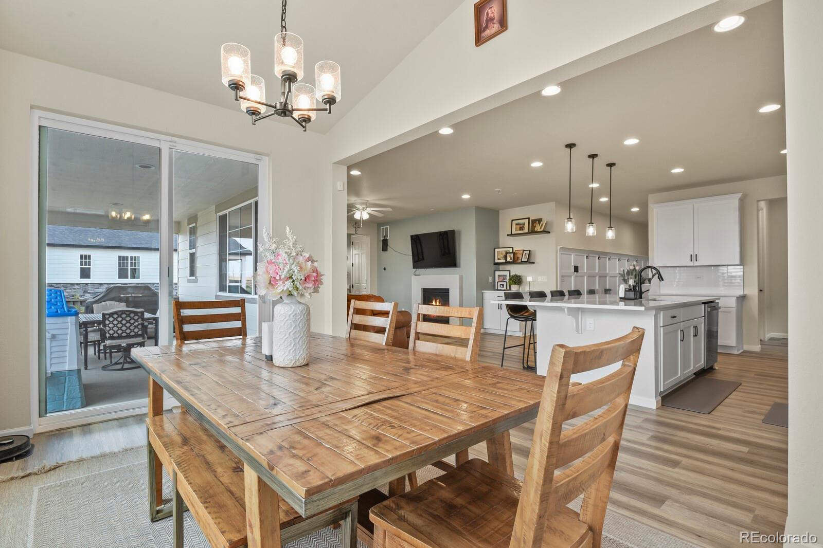 MLS Image #10 for 208 s waterloo street,aurora, Colorado