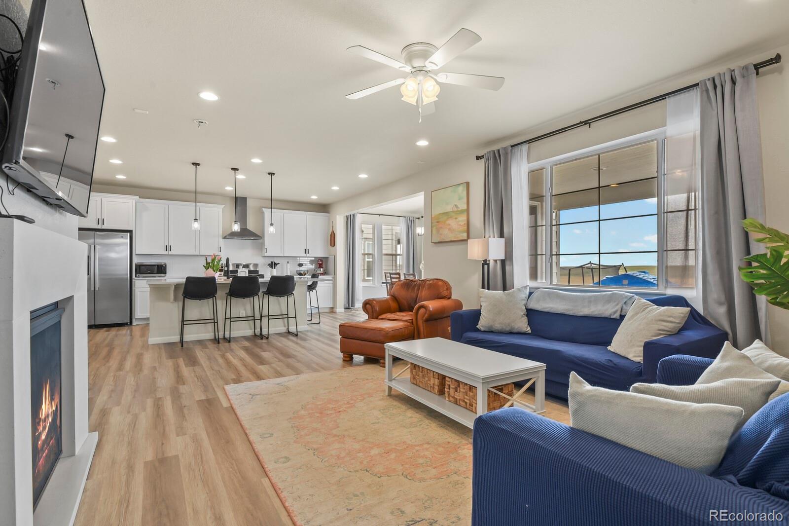 MLS Image #11 for 208 s waterloo street,aurora, Colorado