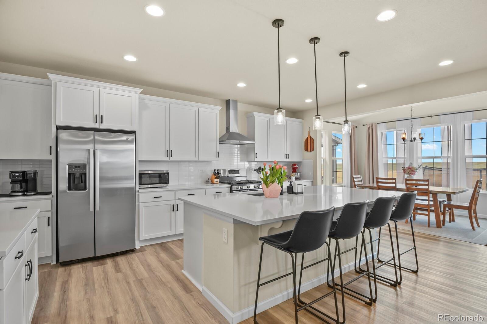 MLS Image #5 for 208 s waterloo street,aurora, Colorado