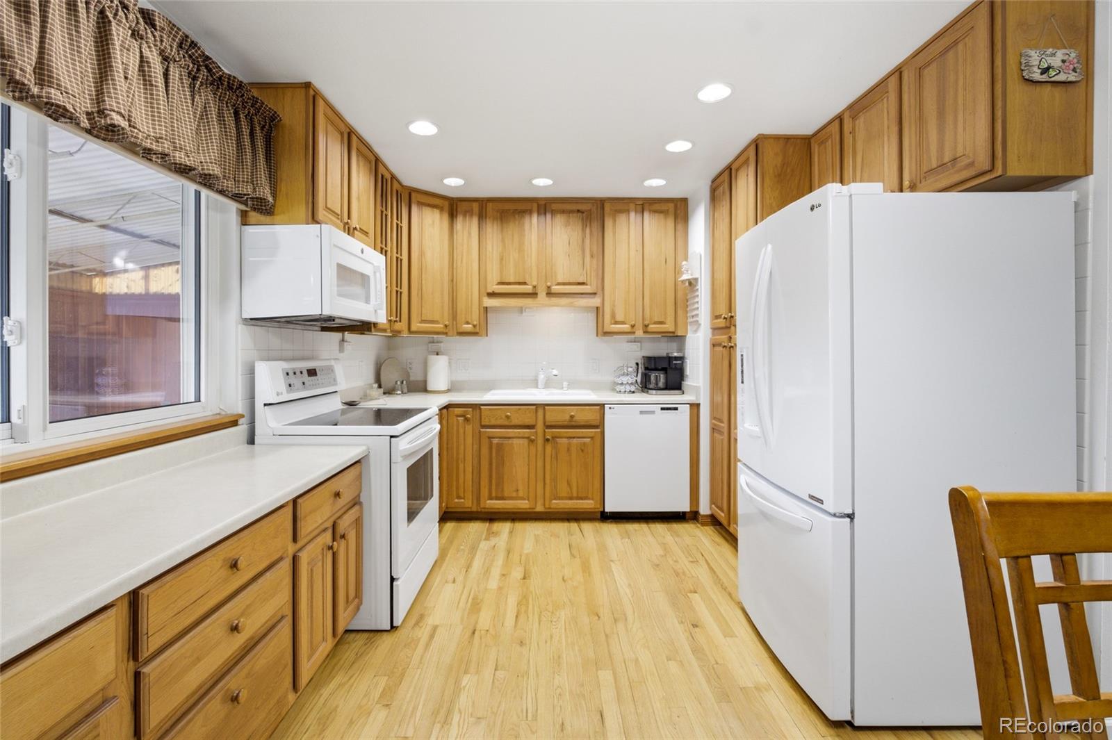 MLS Image #6 for 7511  zenobia street,westminster, Colorado