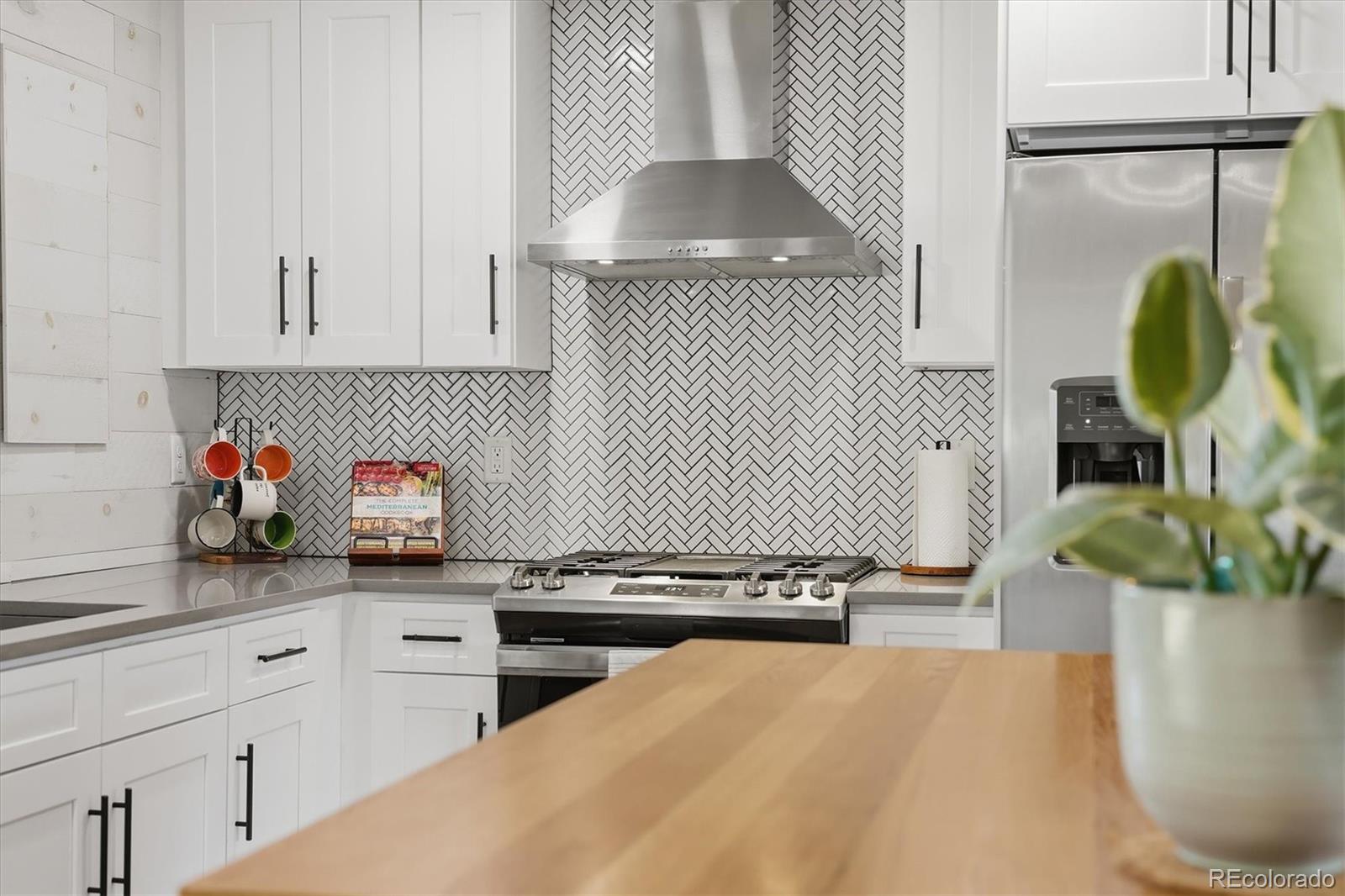MLS Image #16 for 6411 w 77th place,arvada, Colorado