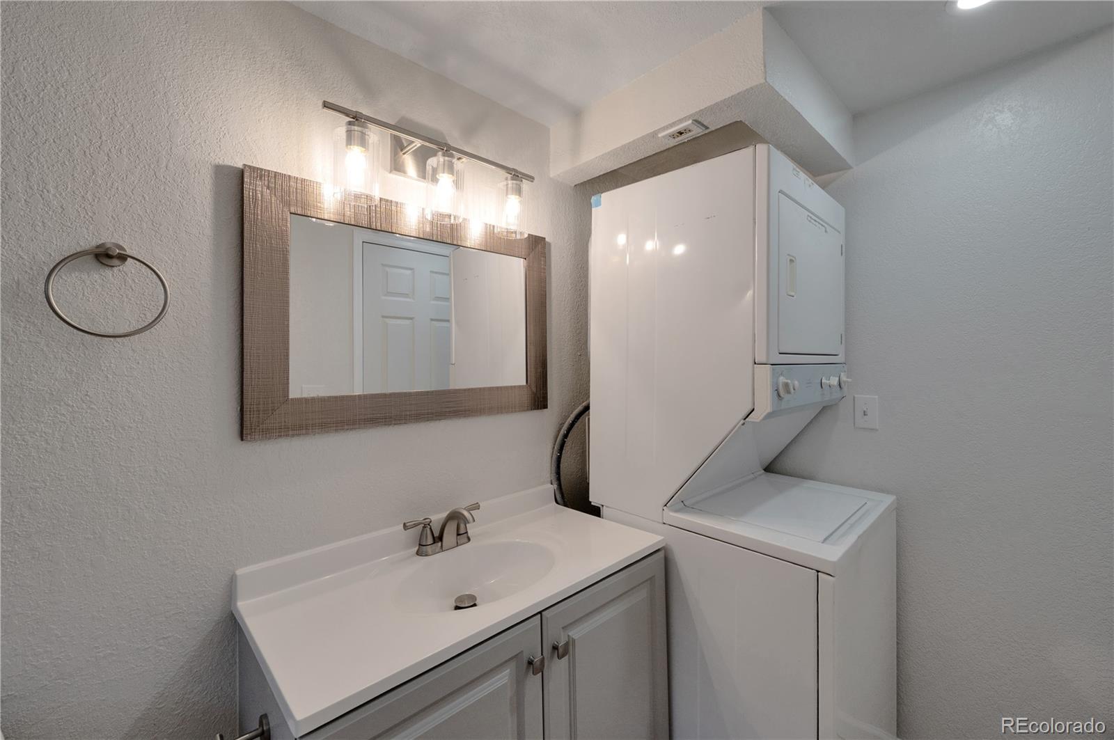 MLS Image #13 for 12364 w nevada place,lakewood, Colorado