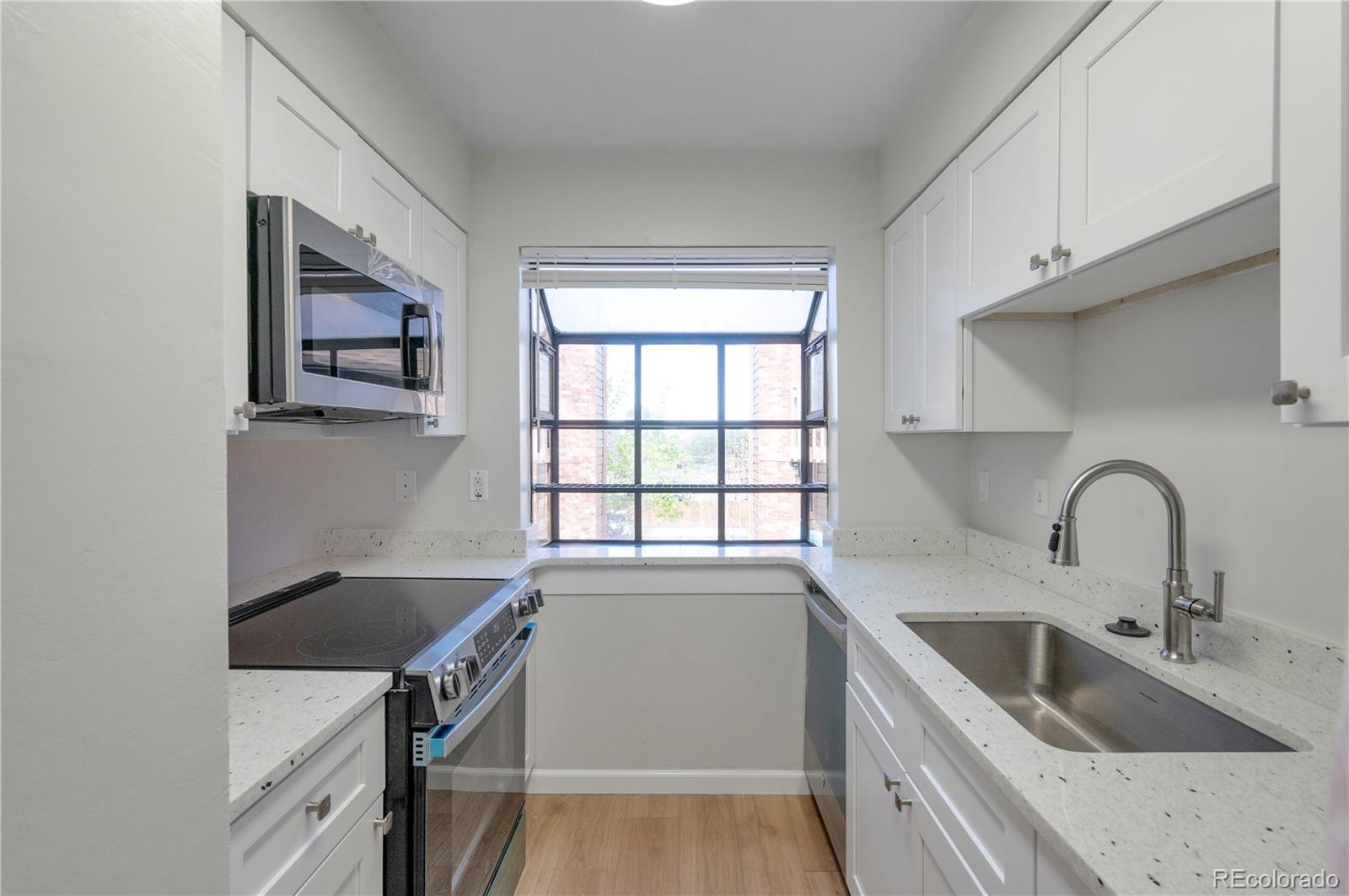 MLS Image #7 for 12364 w nevada place,lakewood, Colorado