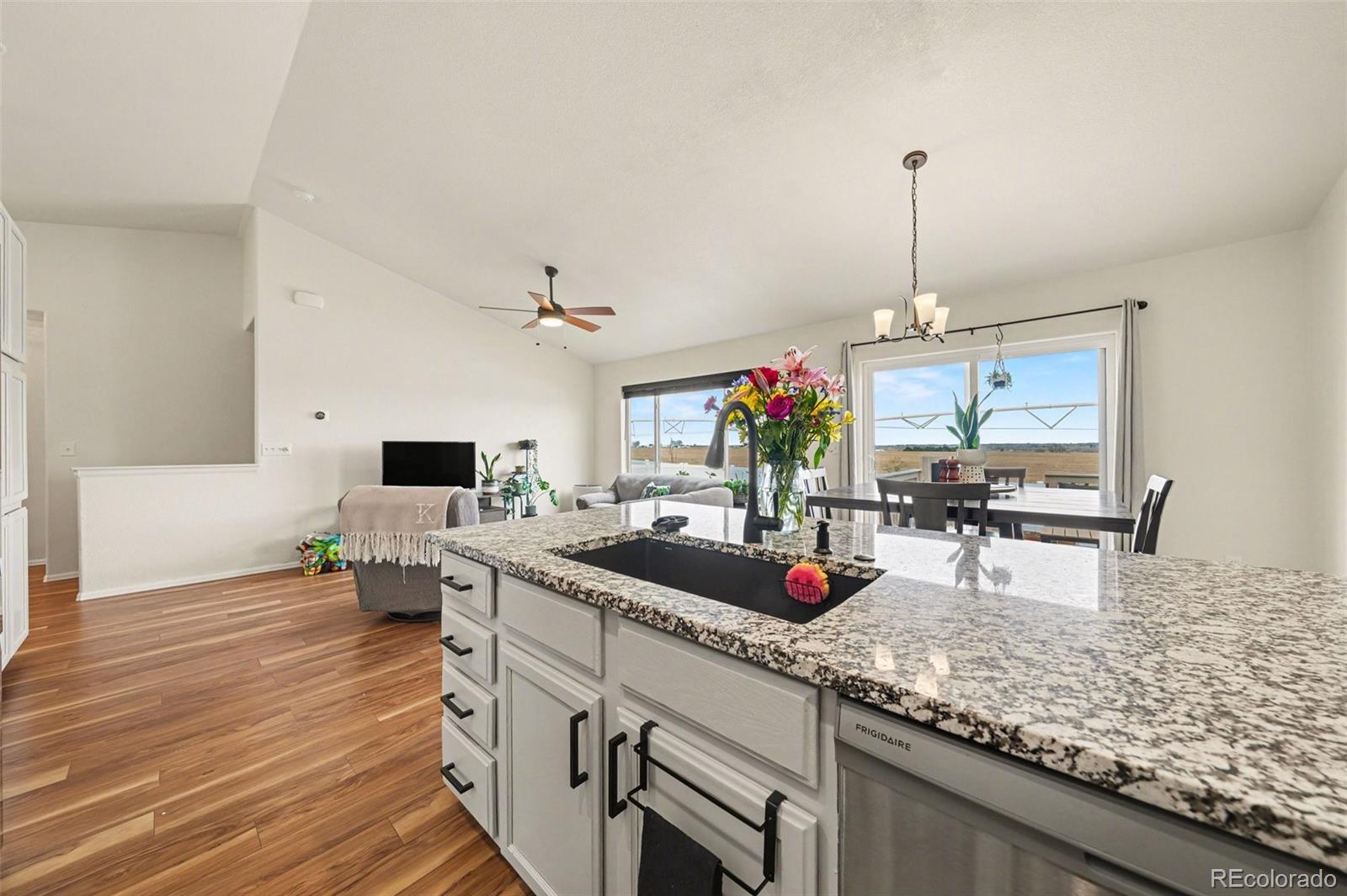 MLS Image #10 for 1816  101st avenue court,greeley, Colorado