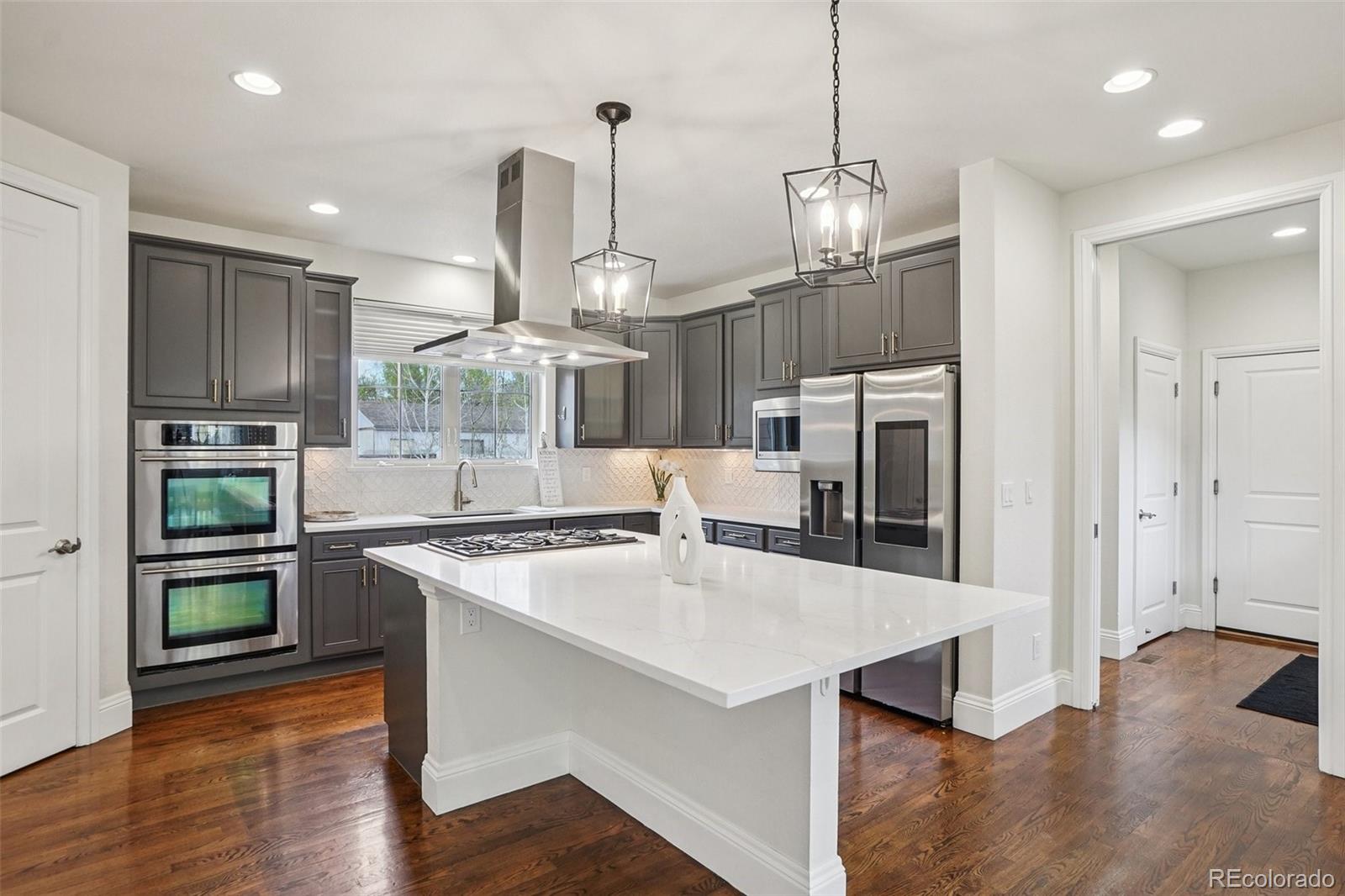 MLS Image #11 for 2340 s humboldt street,denver, Colorado