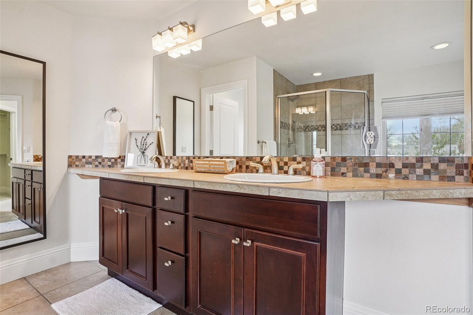 MLS Image #26 for 2340 s humboldt street,denver, Colorado