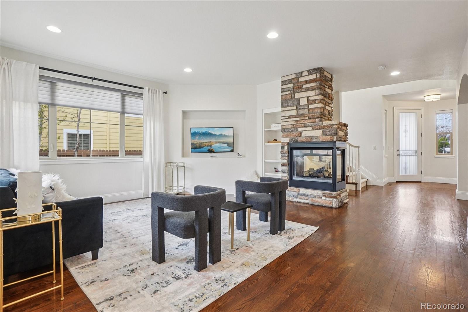 MLS Image #7 for 2340 s humboldt street,denver, Colorado