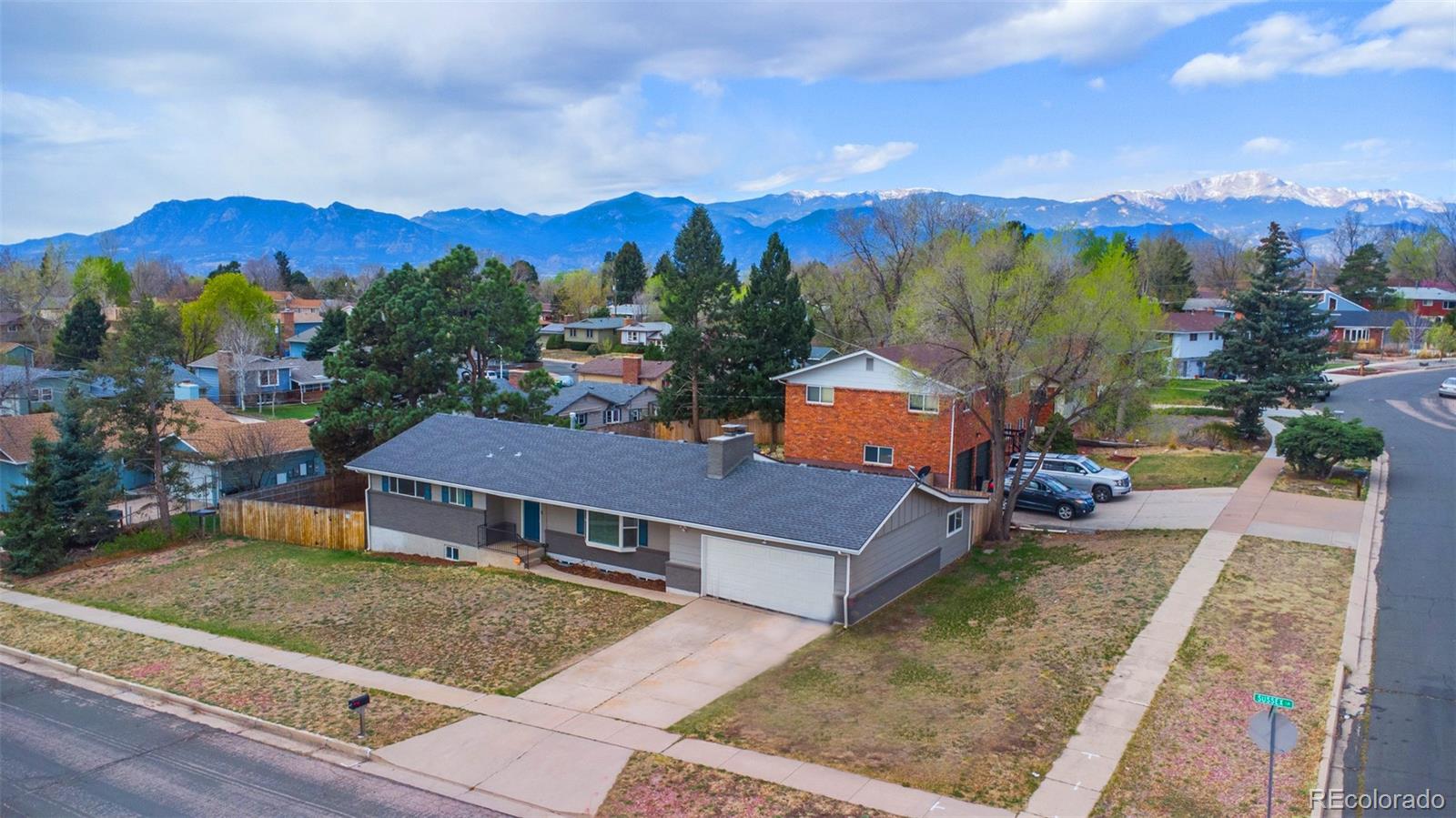 MLS Image #2 for 2122  sussex lane,colorado springs, Colorado