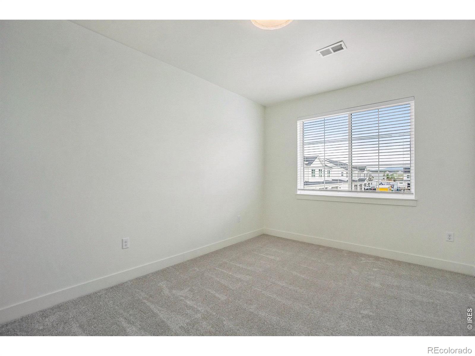 MLS Image #15 for 5150  stonewall street,loveland, Colorado