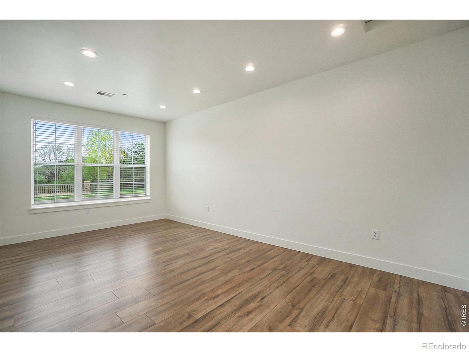 MLS Image #6 for 5150  stonewall street,loveland, Colorado