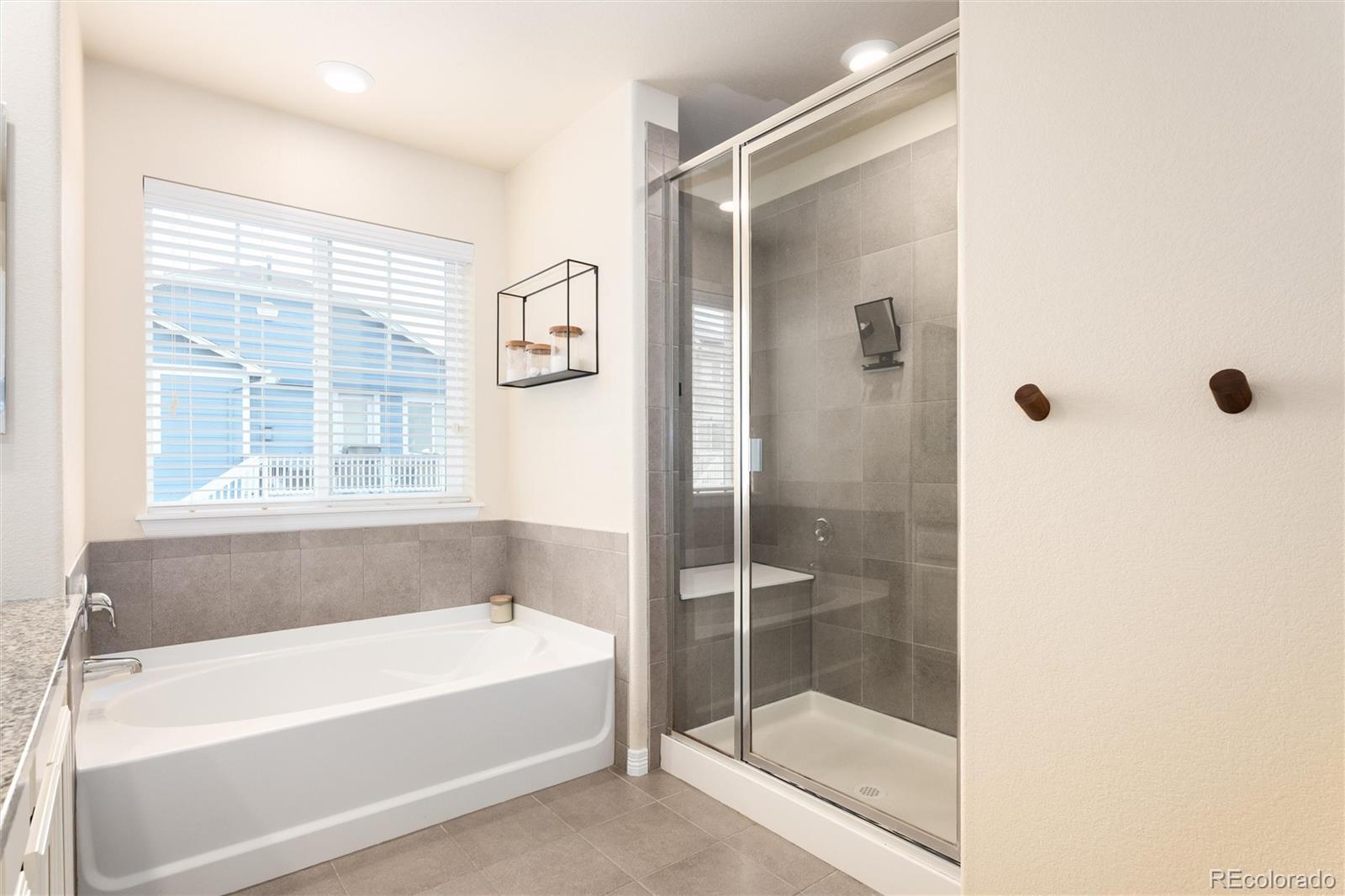 MLS Image #31 for 20993 e doane place,aurora, Colorado