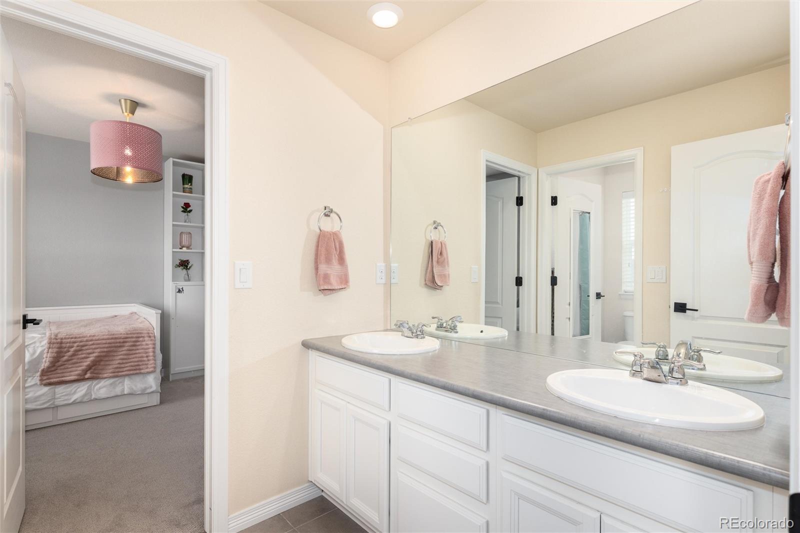 MLS Image #37 for 20993 e doane place,aurora, Colorado
