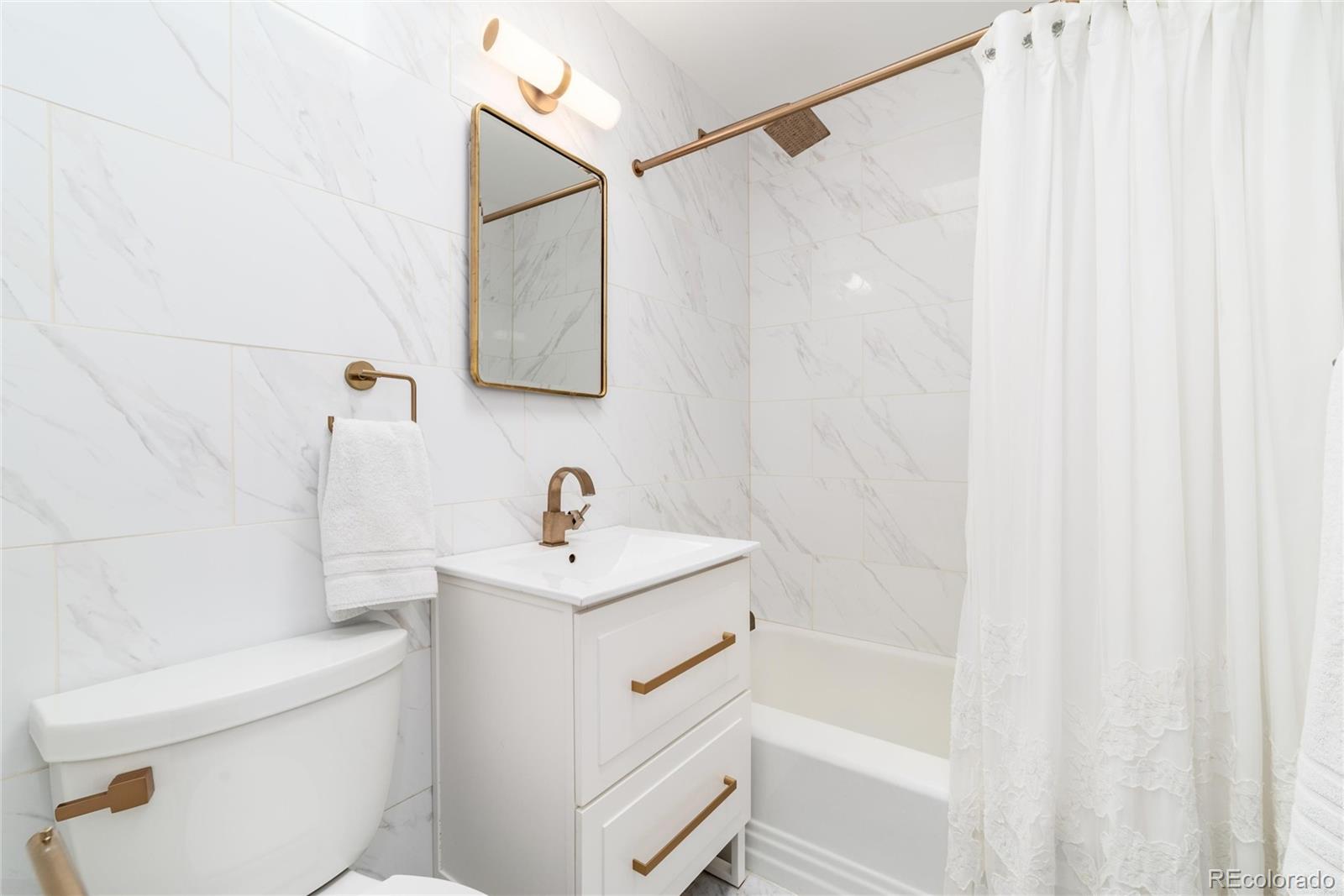 MLS Image #21 for 1065 s monroe street,denver, Colorado