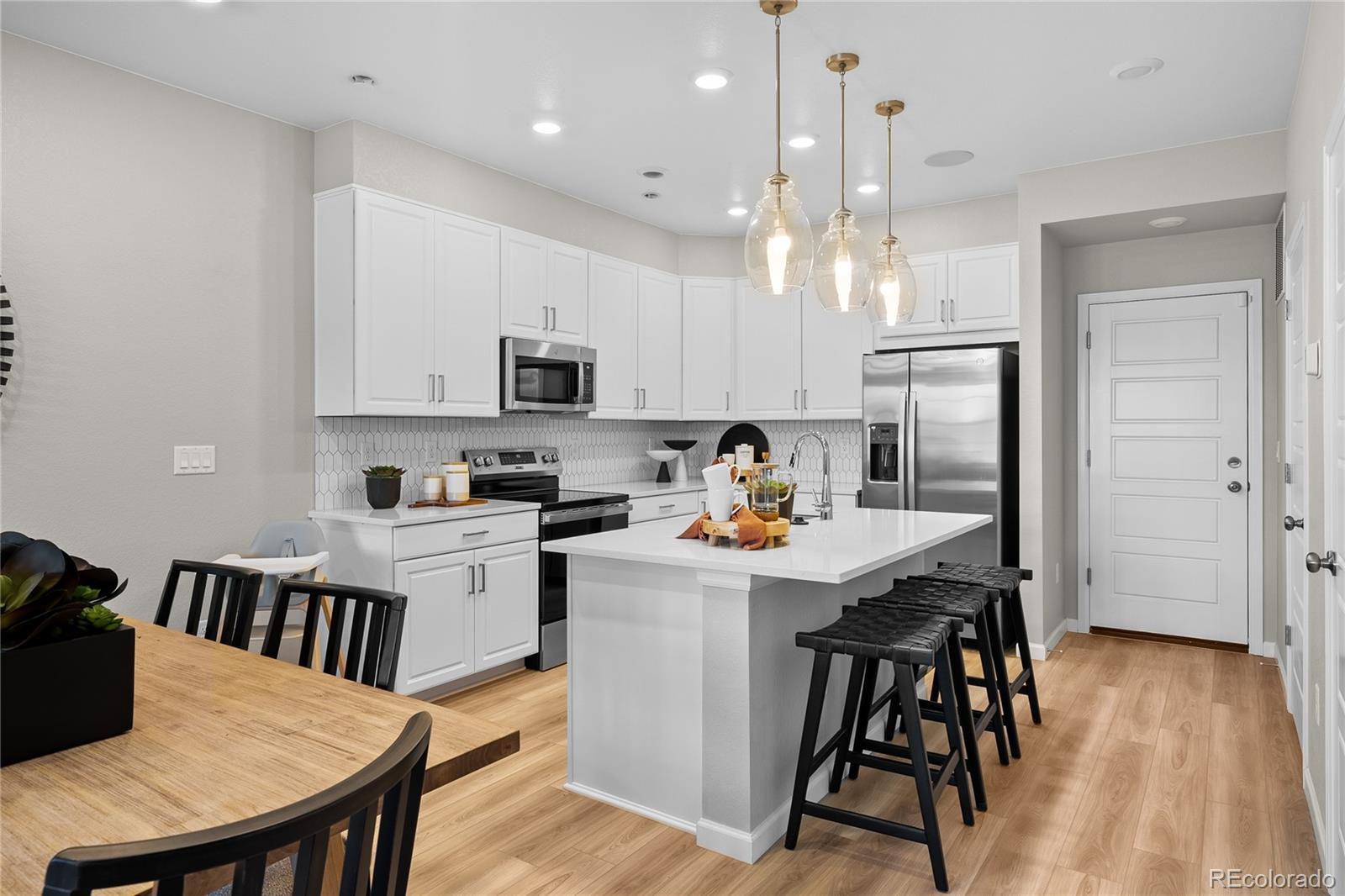 MLS Image #17 for 6820  parterre parkway,thornton, Colorado