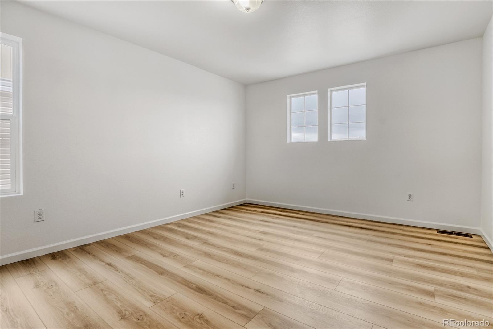 MLS Image #13 for 5552  malta street,denver, Colorado