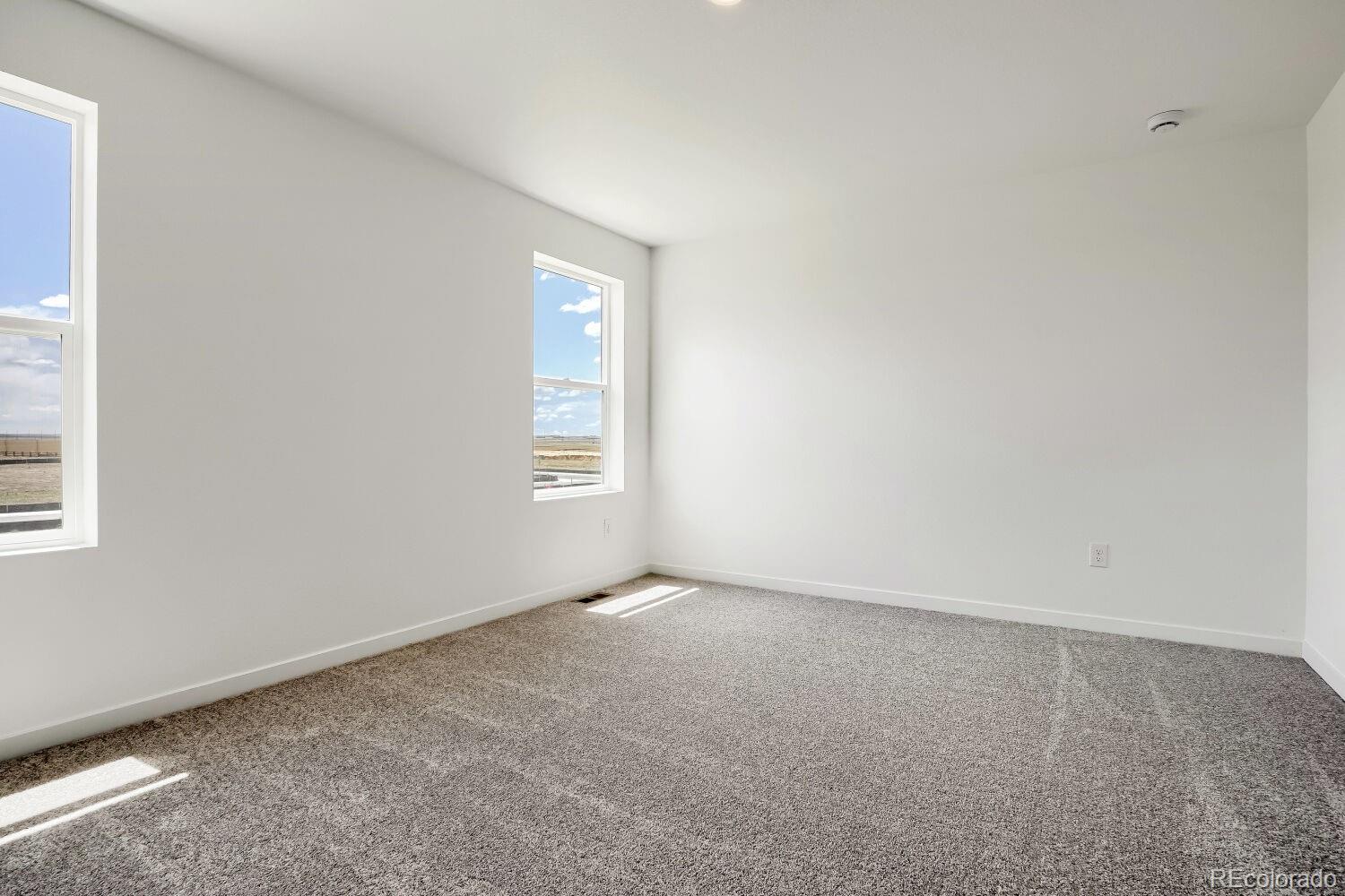 MLS Image #9 for 45894  mill avenue,bennett, Colorado