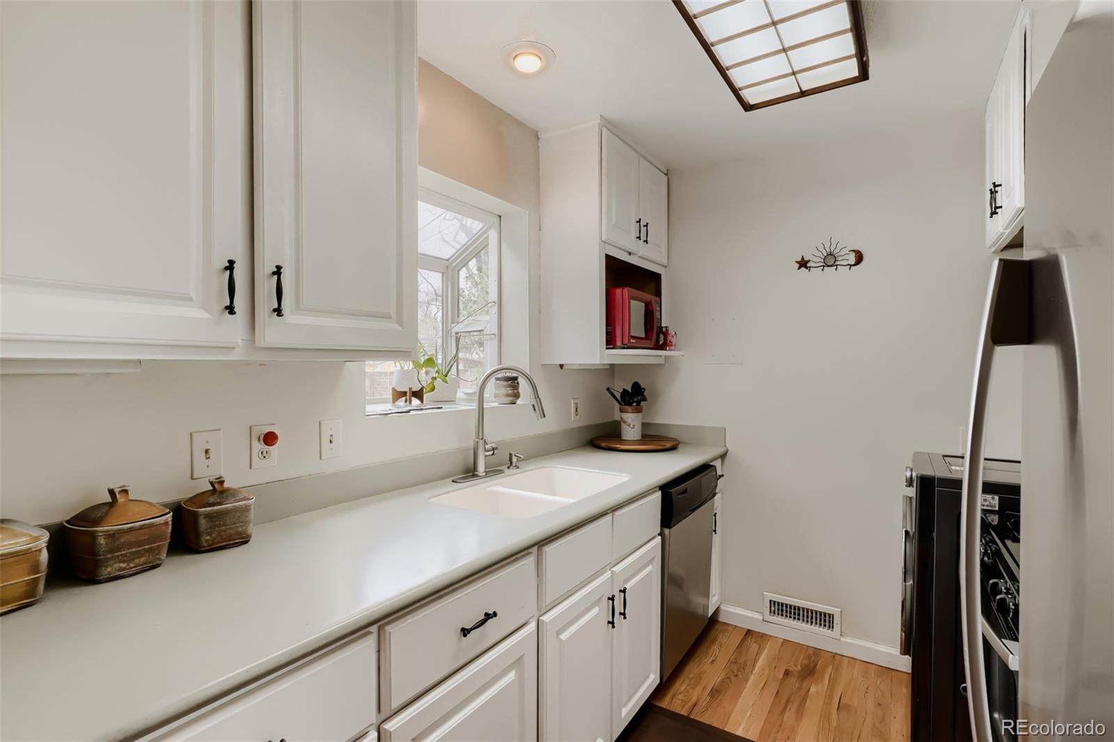 MLS Image #11 for 1425 s hudson street,denver, Colorado
