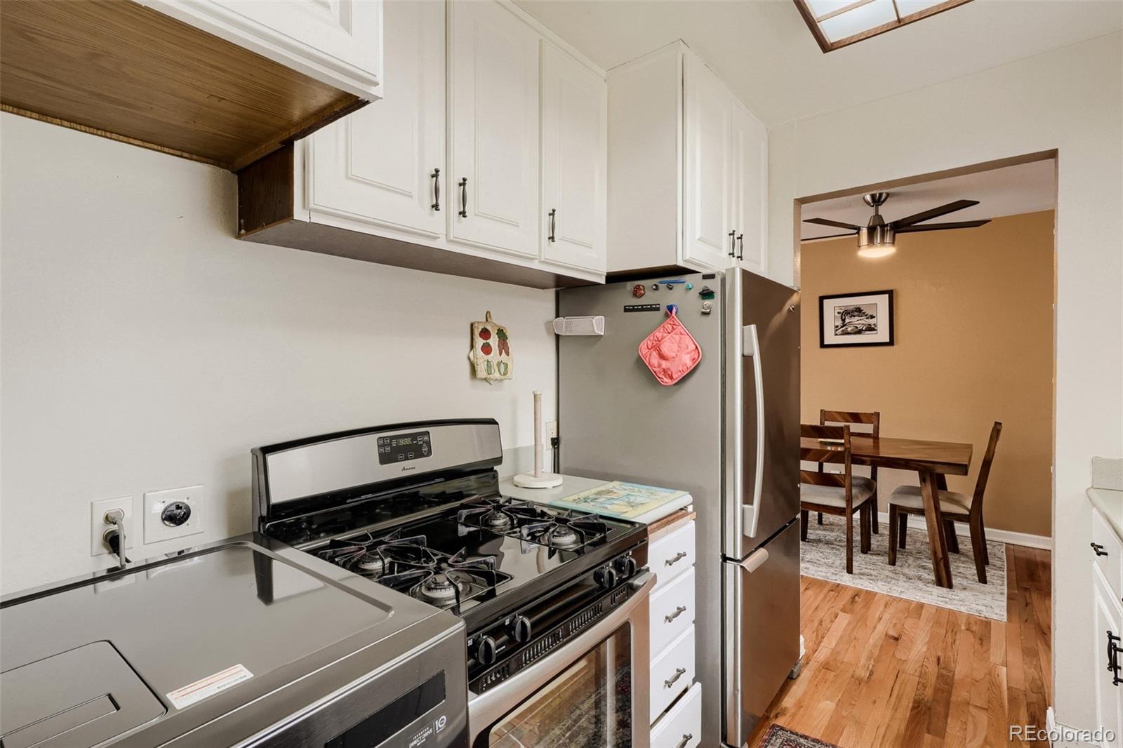 MLS Image #15 for 1425 s hudson street,denver, Colorado