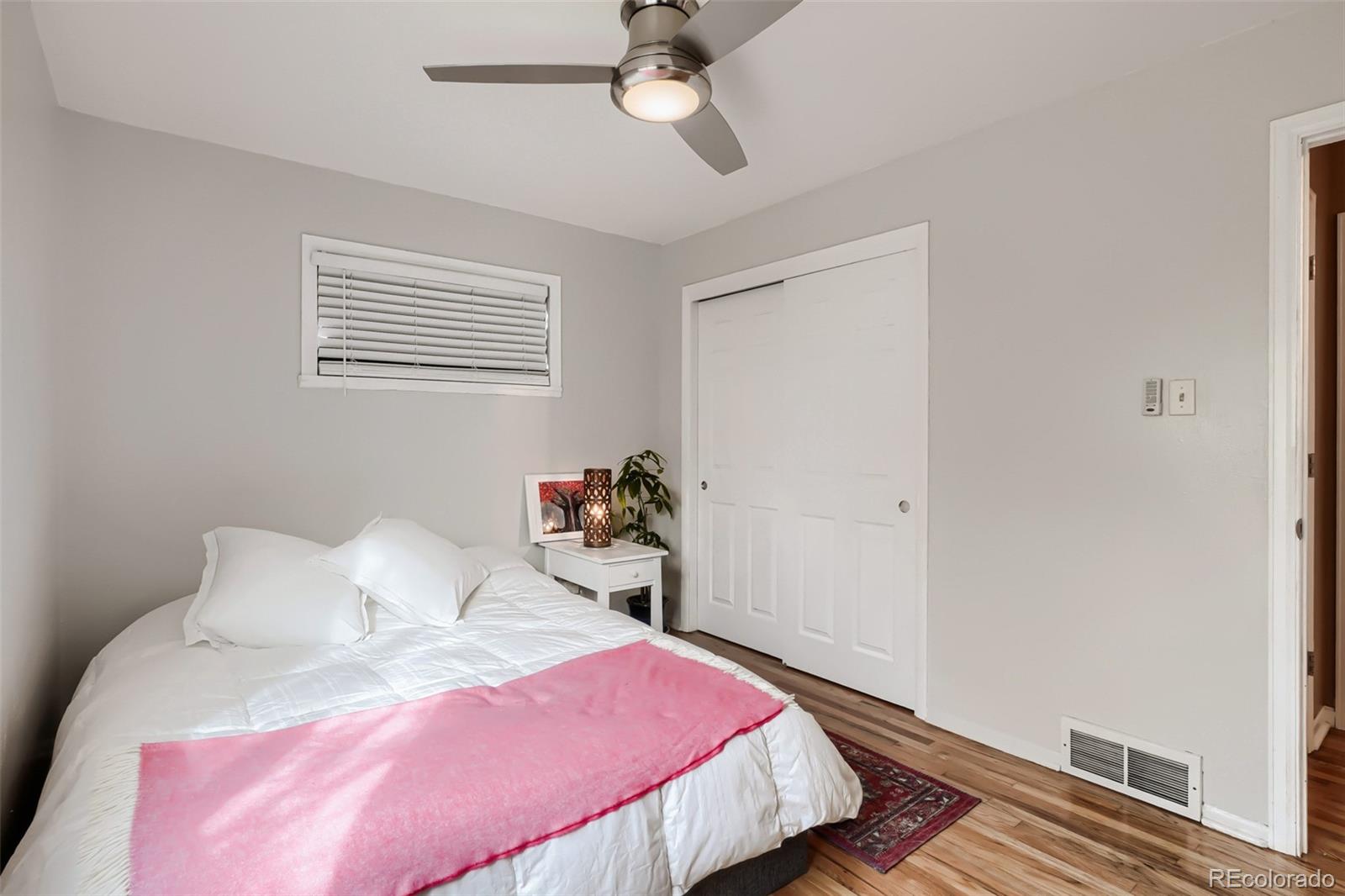 MLS Image #18 for 1425 s hudson street,denver, Colorado