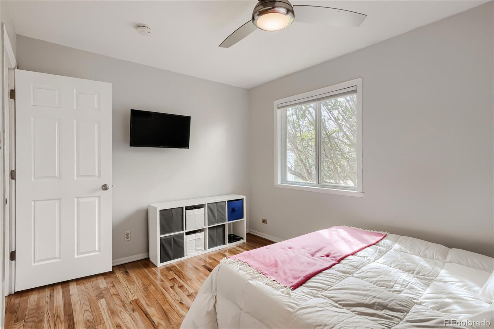 MLS Image #19 for 1425 s hudson street,denver, Colorado