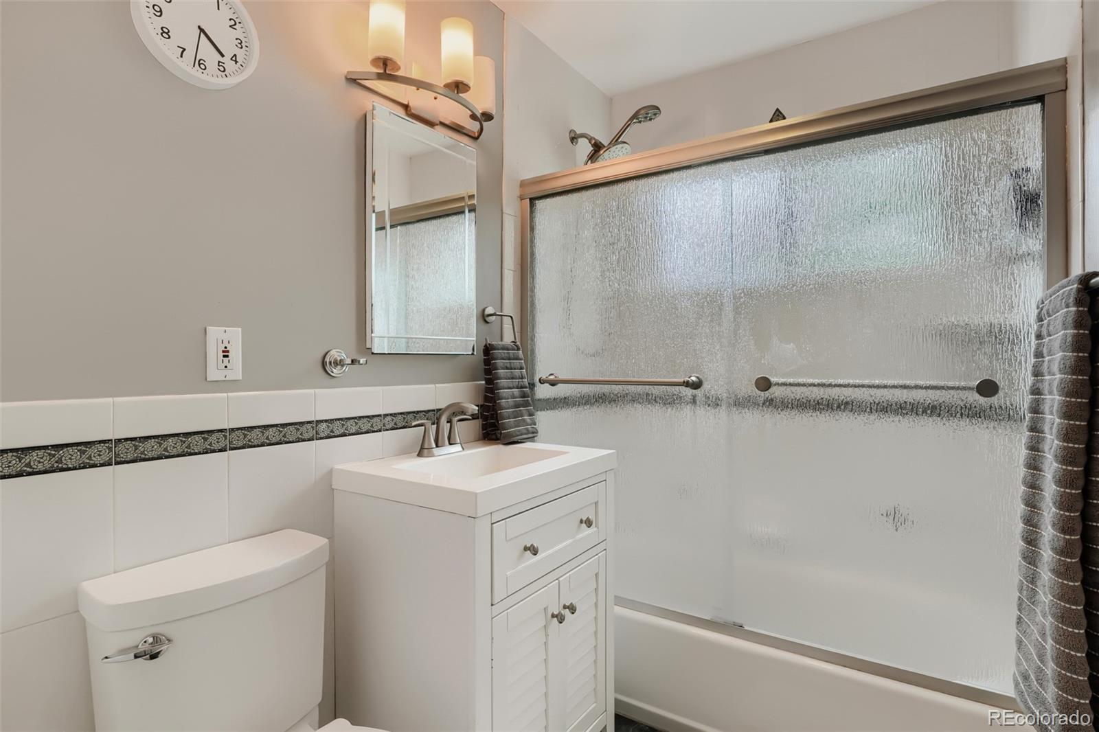 MLS Image #22 for 1425 s hudson street,denver, Colorado