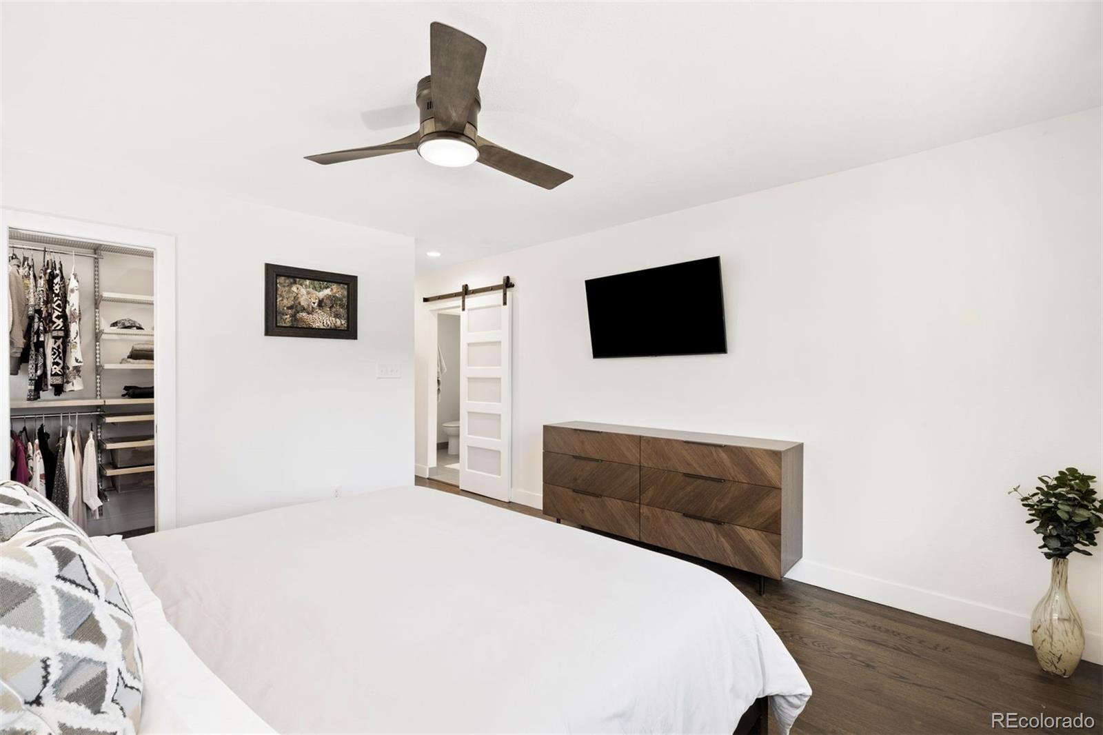 MLS Image #15 for 1715 s oneida street,denver, Colorado