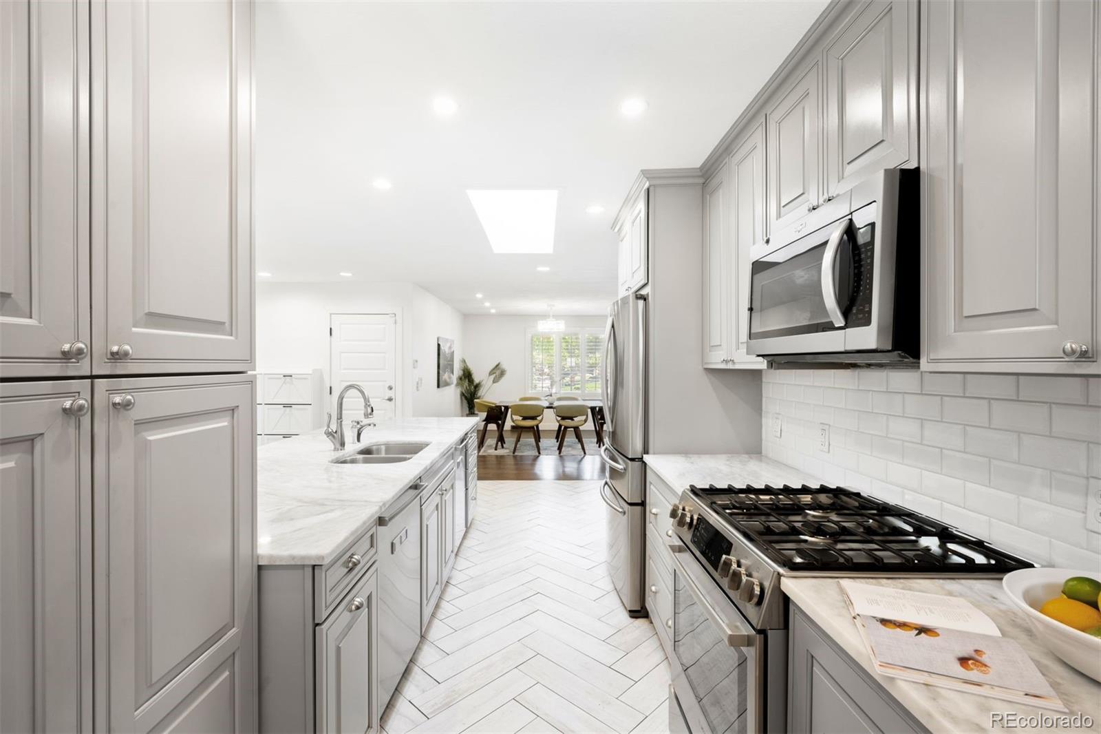 MLS Image #2 for 1715 s oneida street,denver, Colorado
