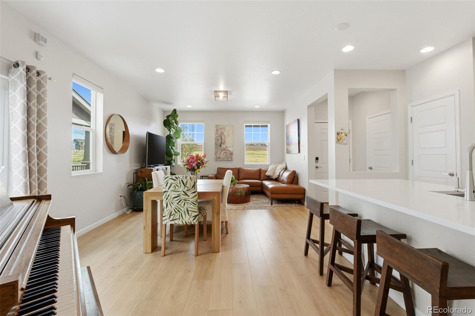MLS Image #10 for 8059  monte vista circle,littleton, Colorado