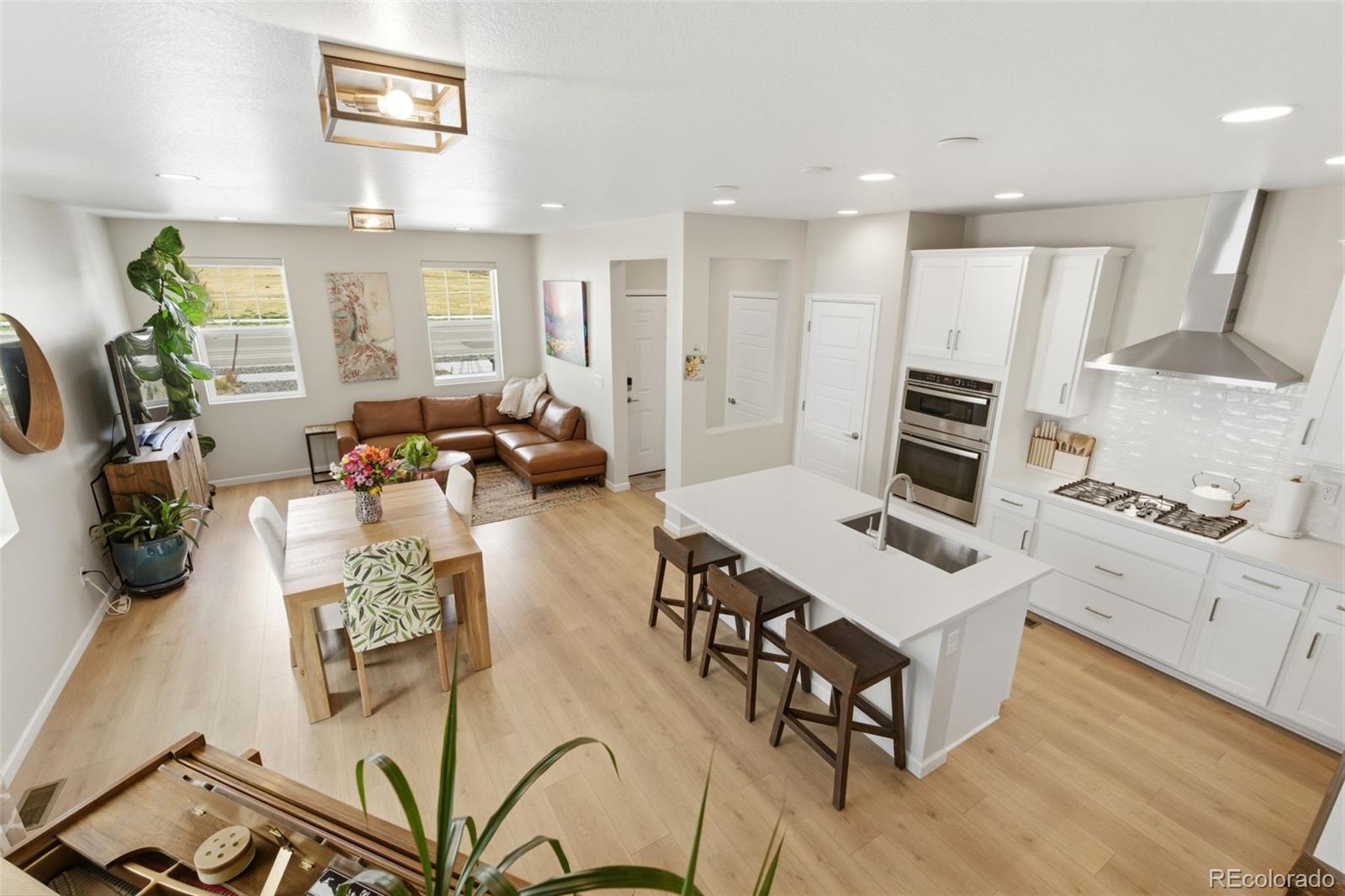 MLS Image #12 for 8059  monte vista circle,littleton, Colorado