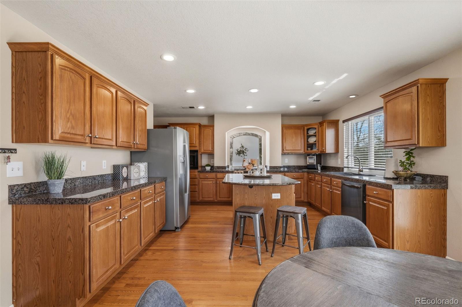 MLS Image #13 for 21518 e 48th place,denver, Colorado