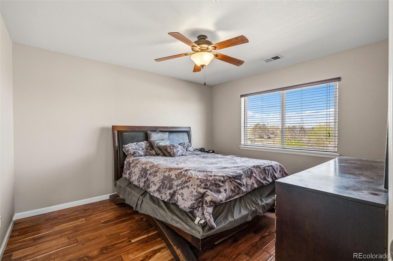 MLS Image #30 for 21518 e 48th place,denver, Colorado