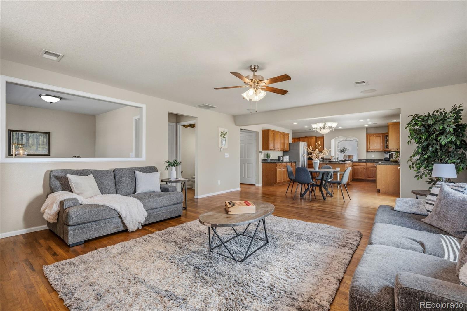 MLS Image #8 for 21518 e 48th place,denver, Colorado