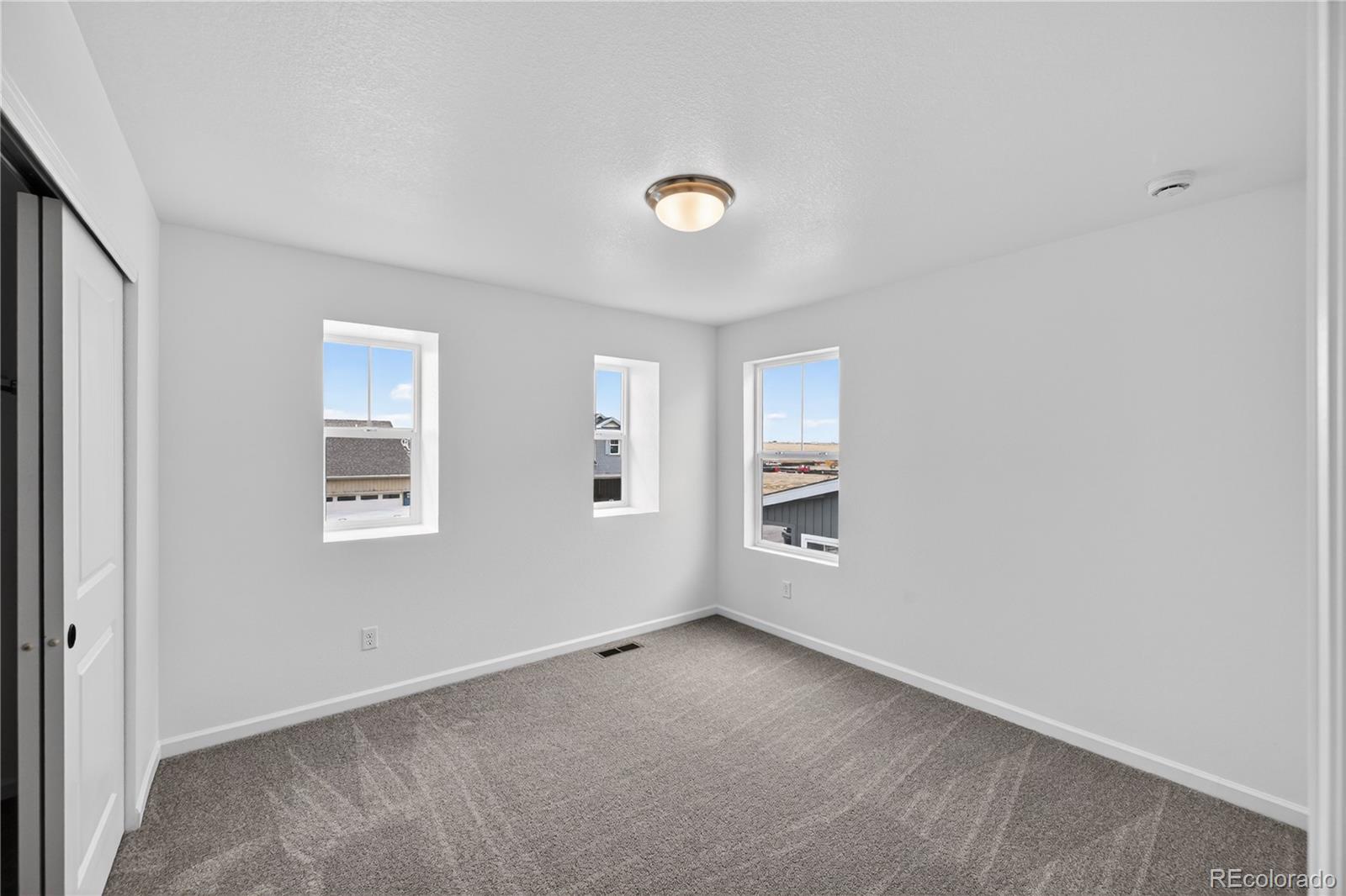 MLS Image #10 for 717  bradley circle,elizabeth, Colorado