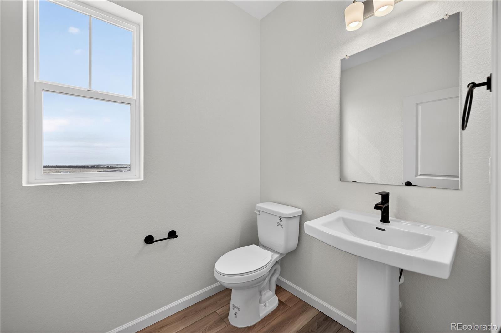 MLS Image #15 for 717  bradley circle,elizabeth, Colorado